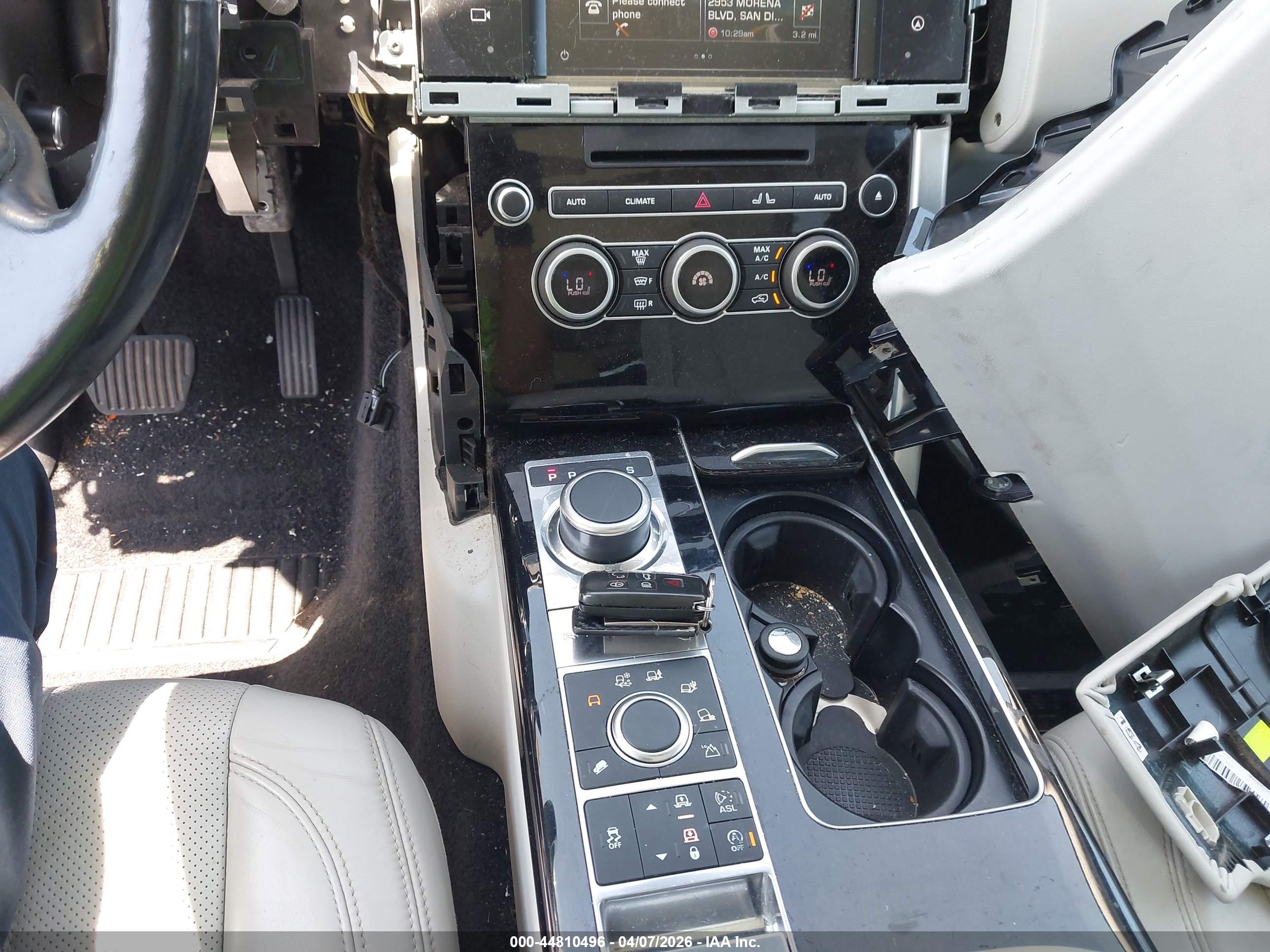 LAND ROVER image 11