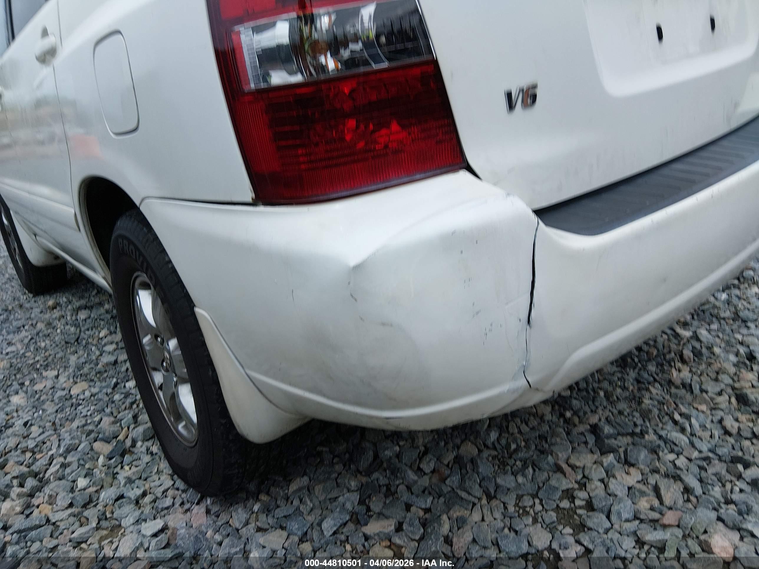 TOYOTA HIGHLANDER image 6