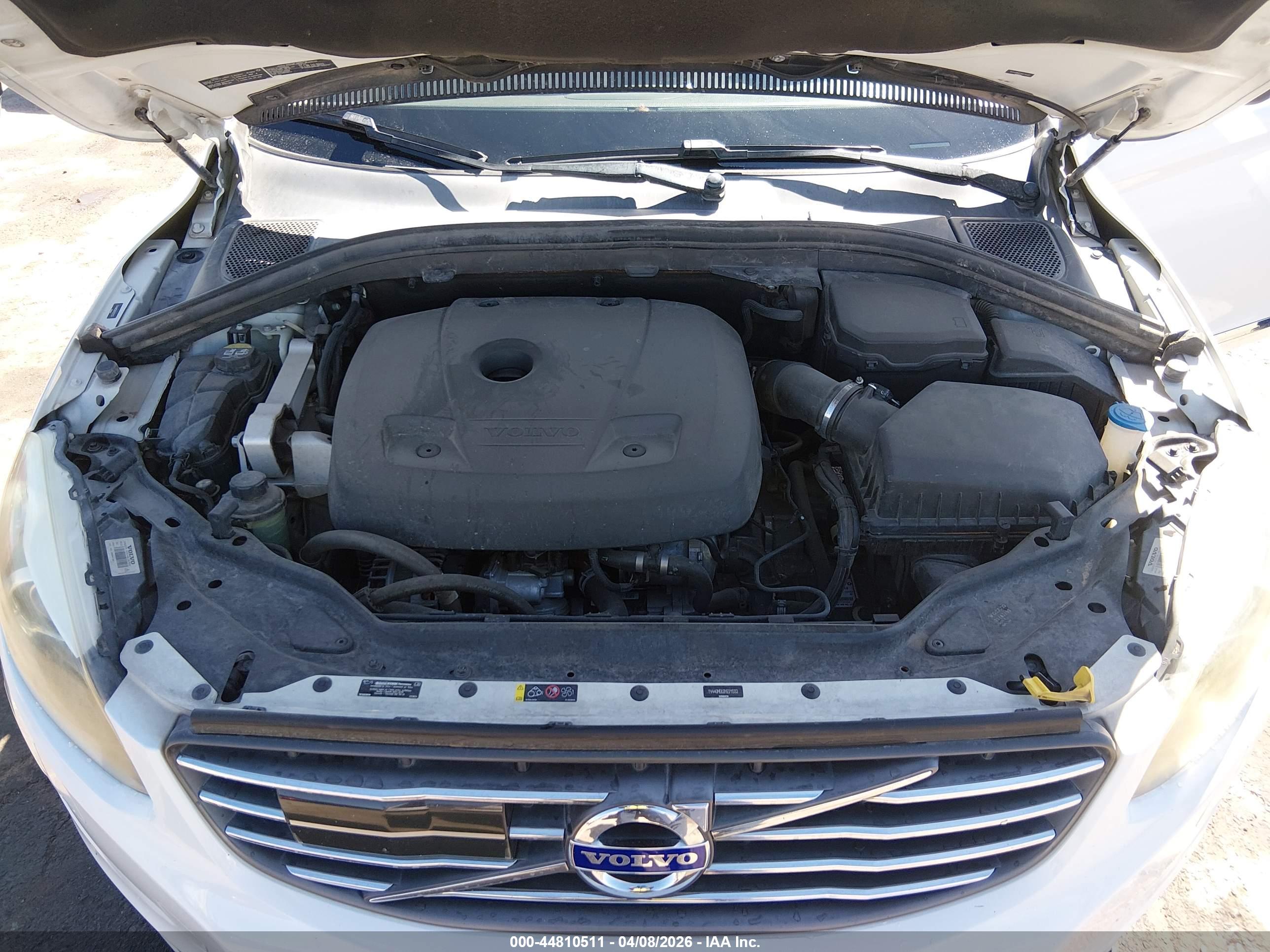 VOLVO XC60 image 10