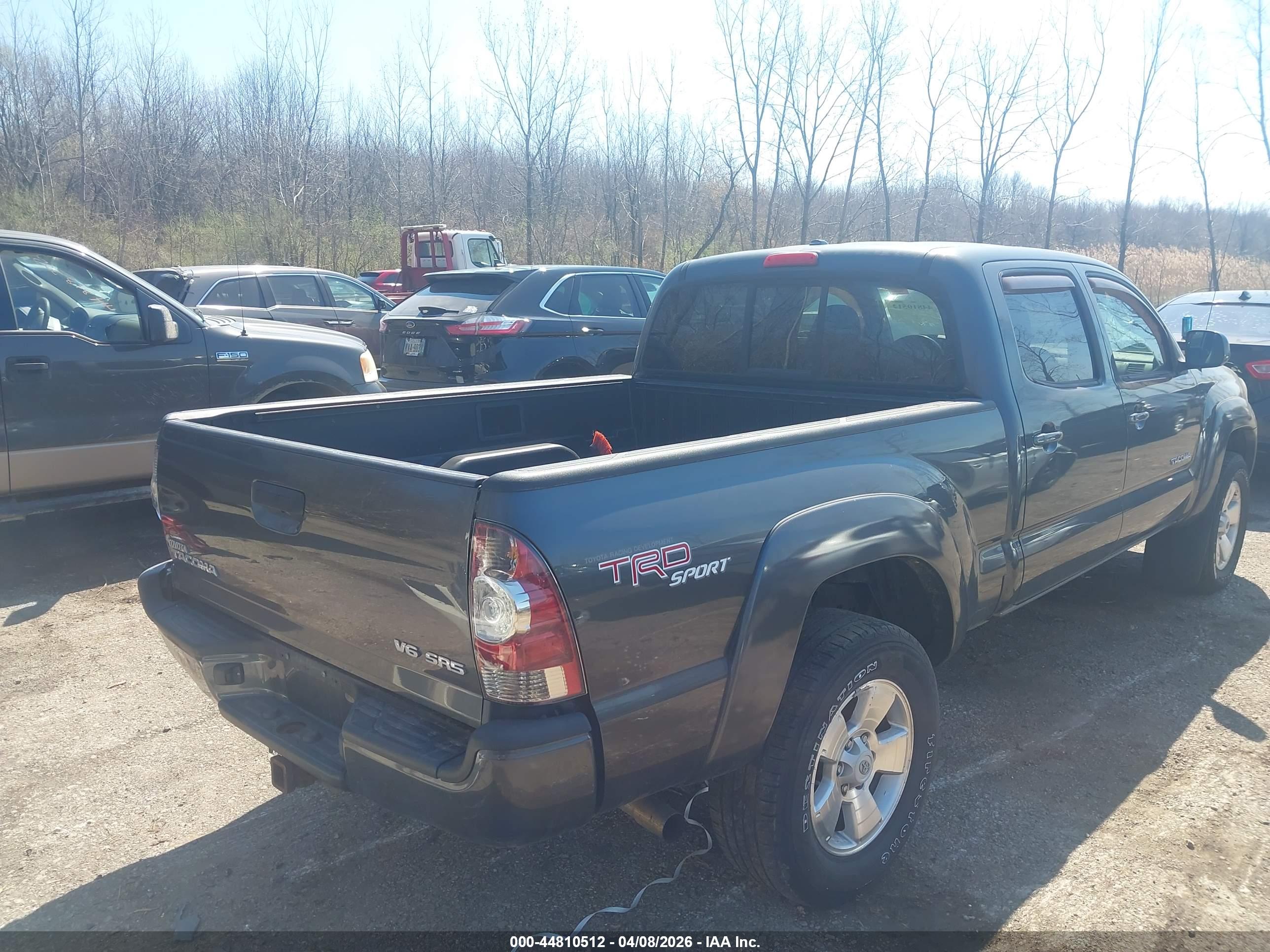 TOYOTA TACOMA image 4