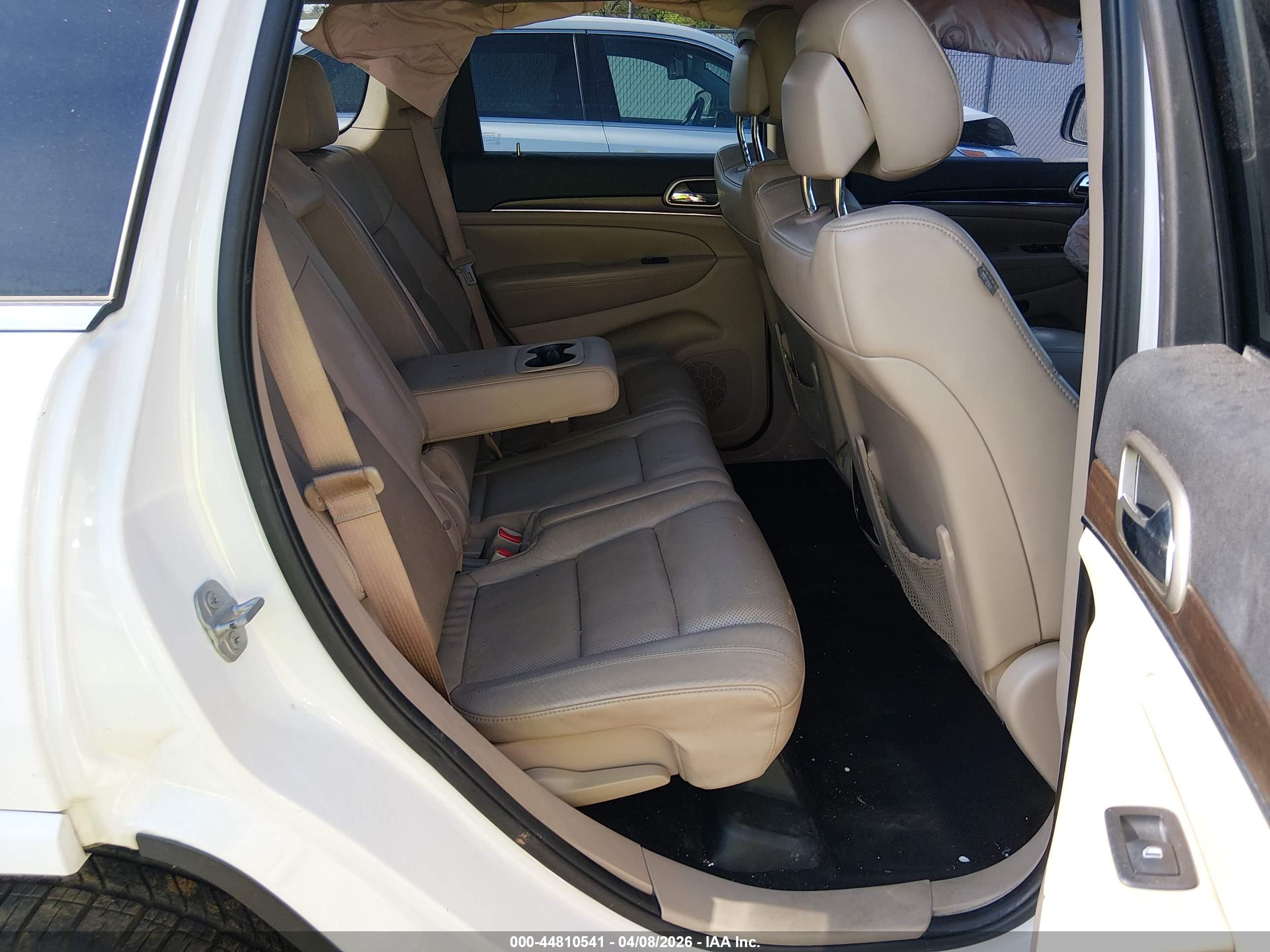 JEEP GRAND image 8