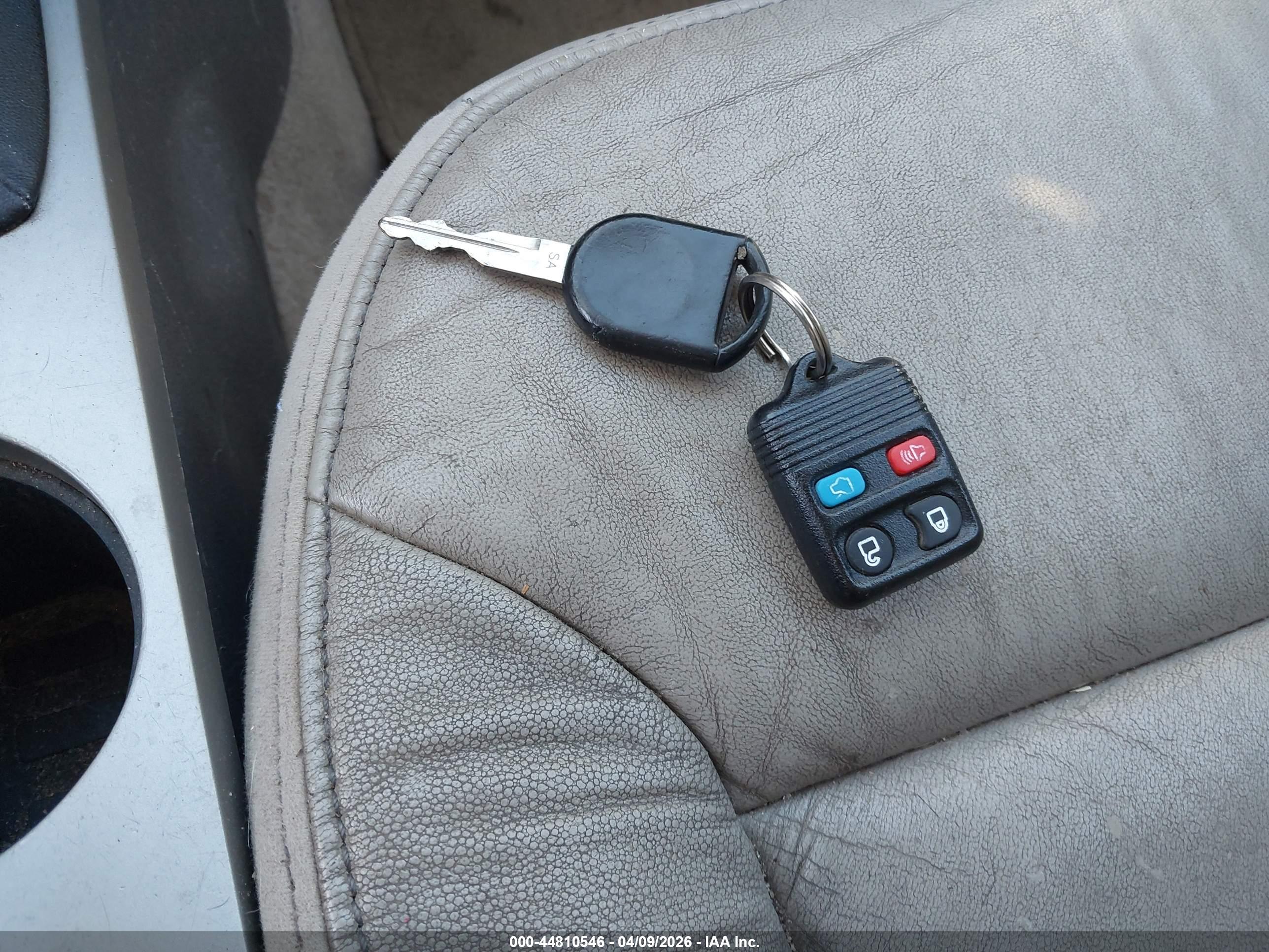 FORD FOCUS image 11