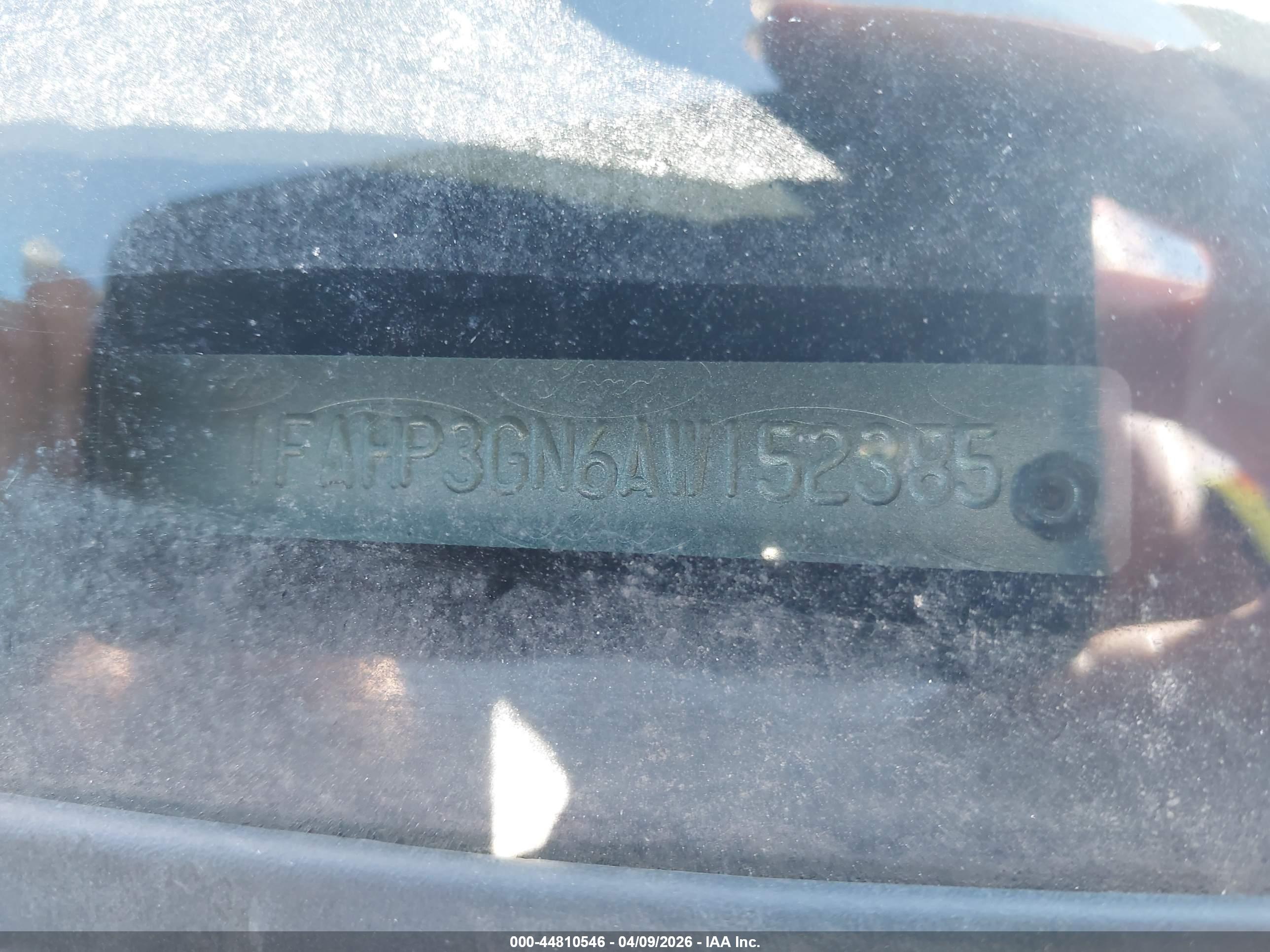 FORD FOCUS image 9
