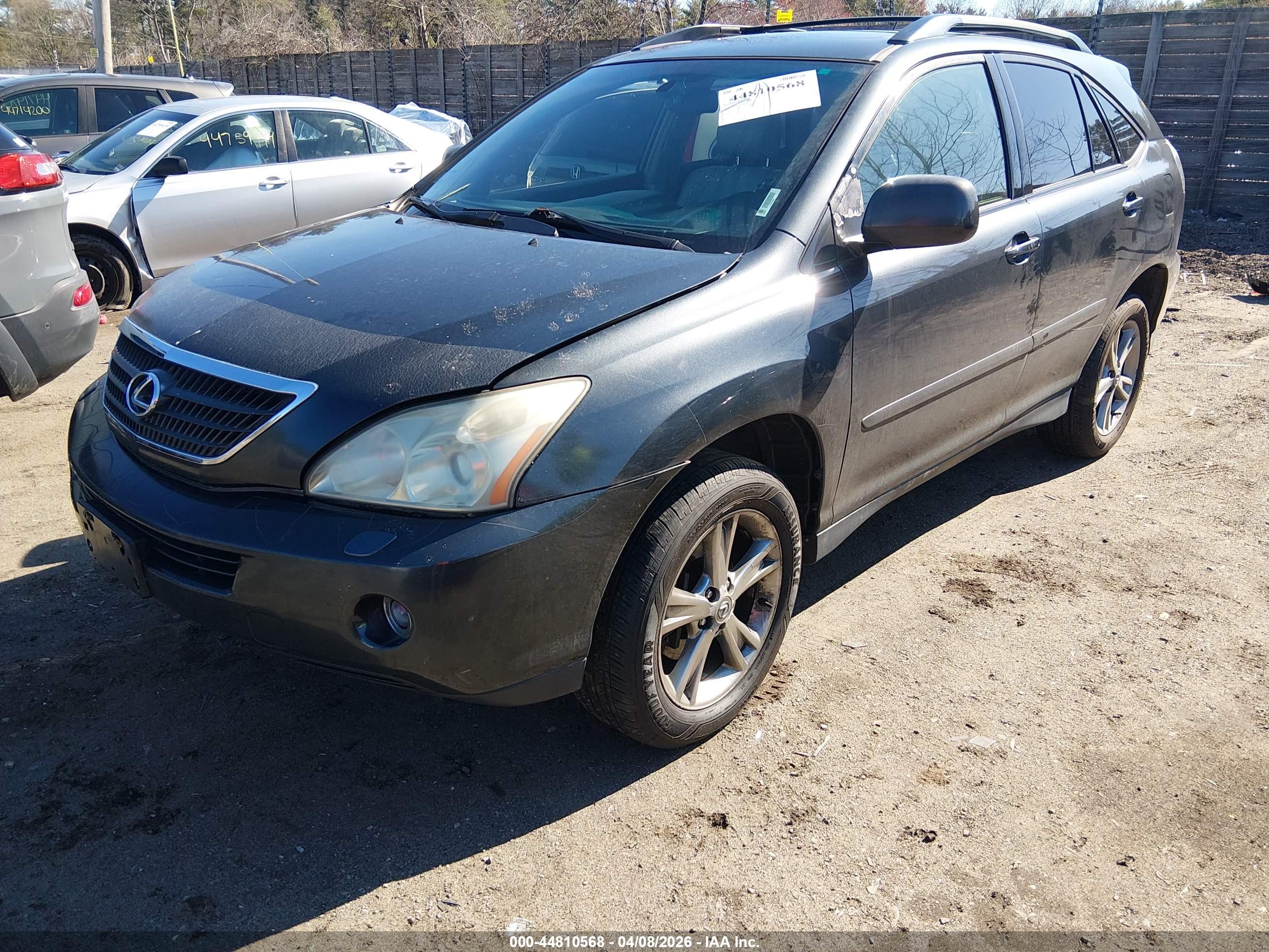 LEXUS RX image 2