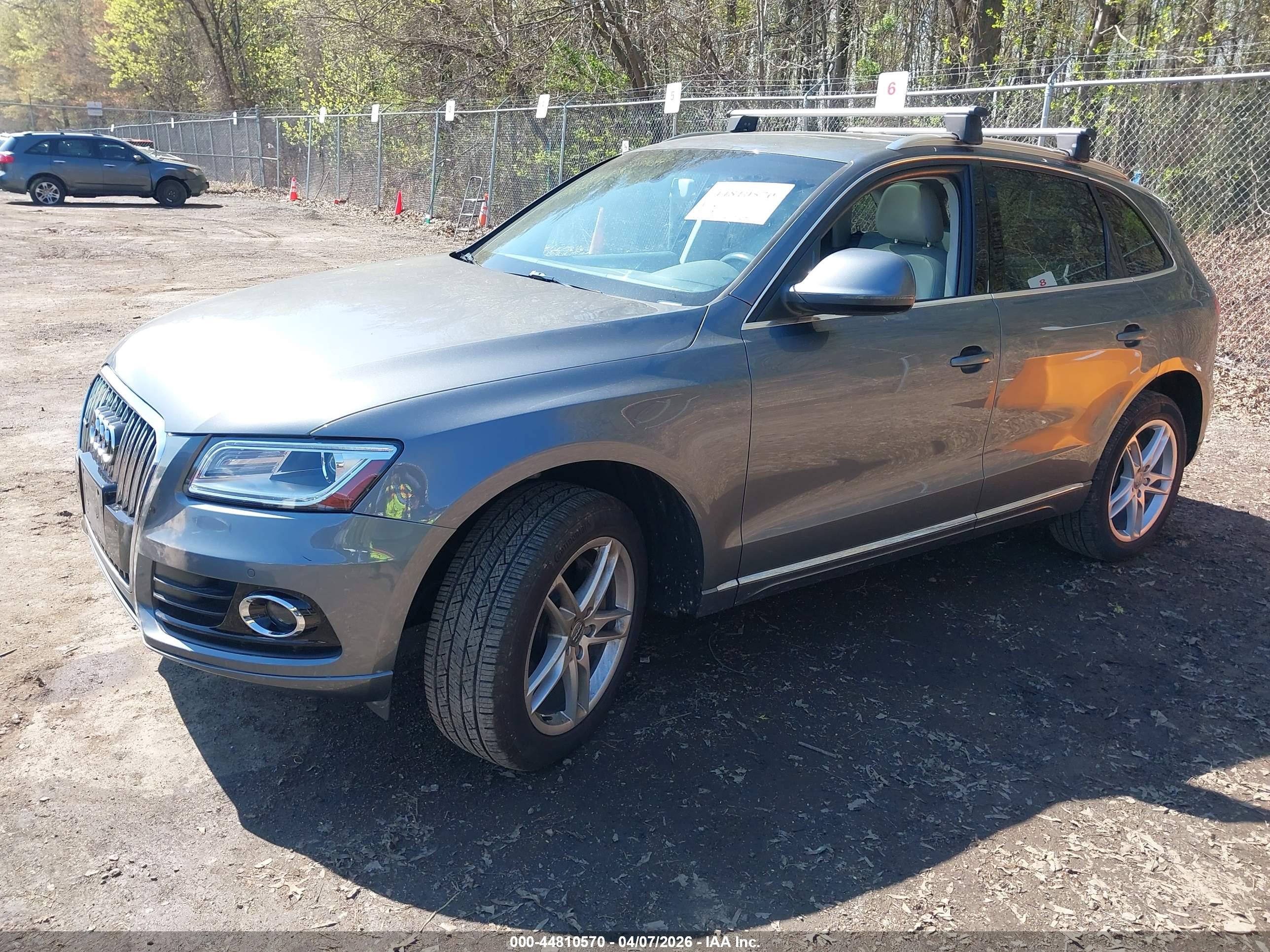 AUDI Q5 image 2
