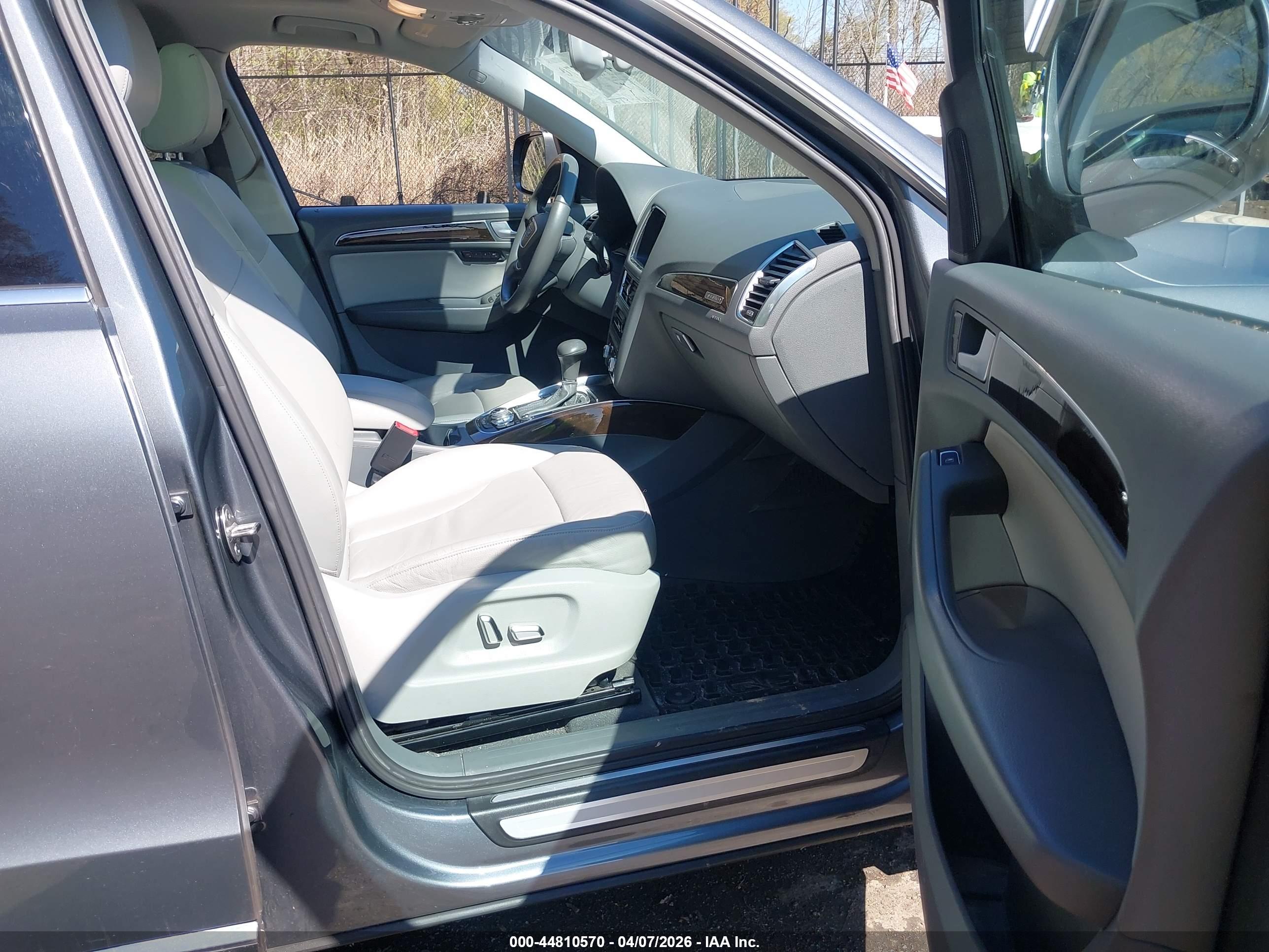 AUDI Q5 image 5