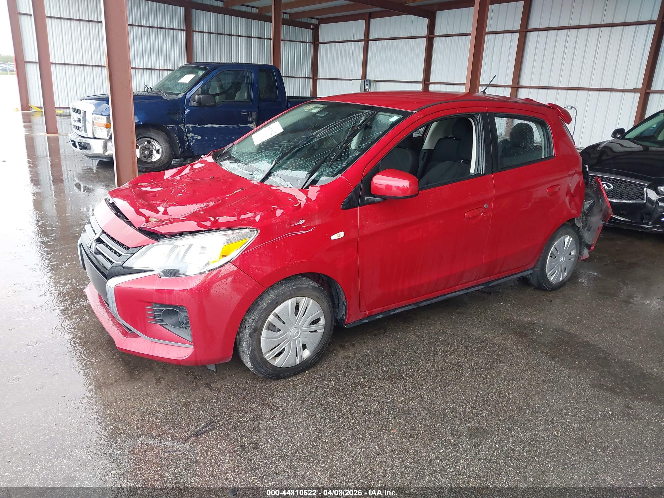 MITSUBISHI MIRAGE image 2