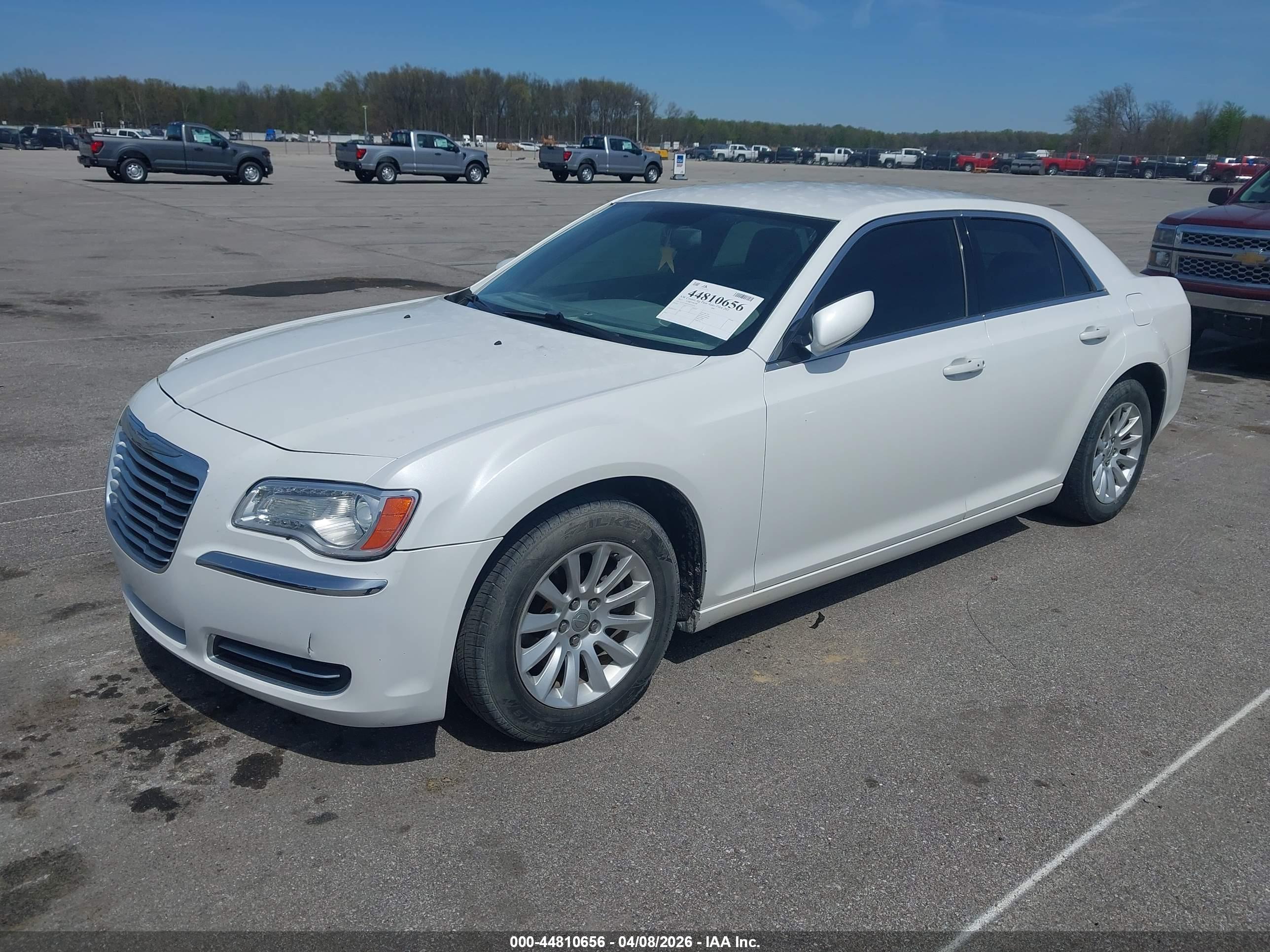 CHRYSLER 300 image 2