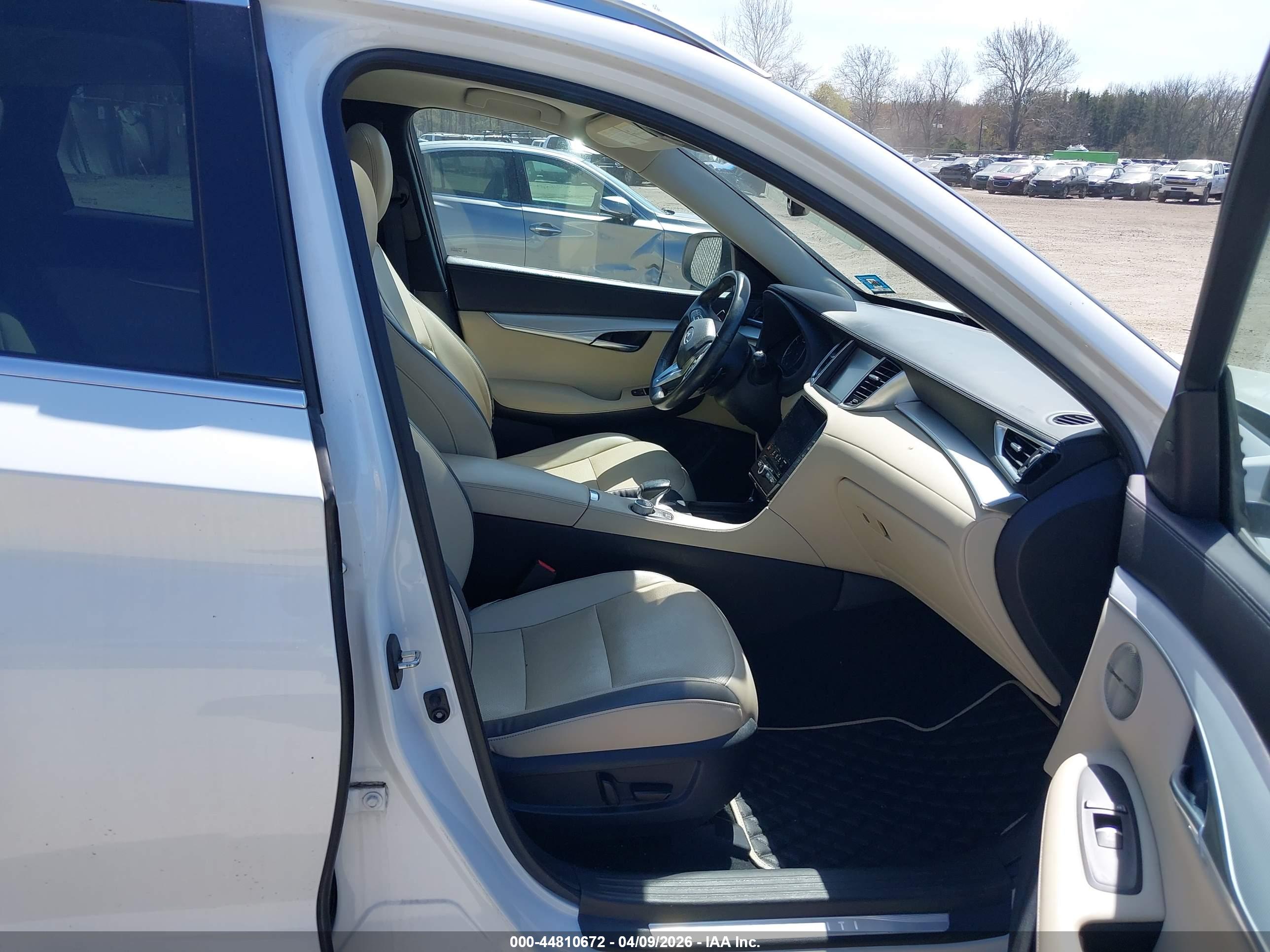 INFINITI QX50 image 5