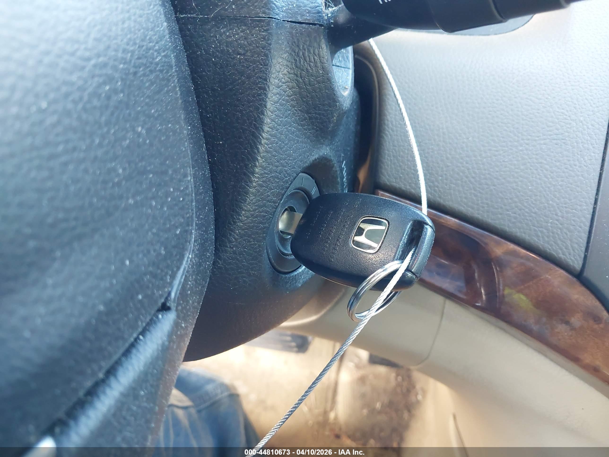 HONDA ACCORD image 11