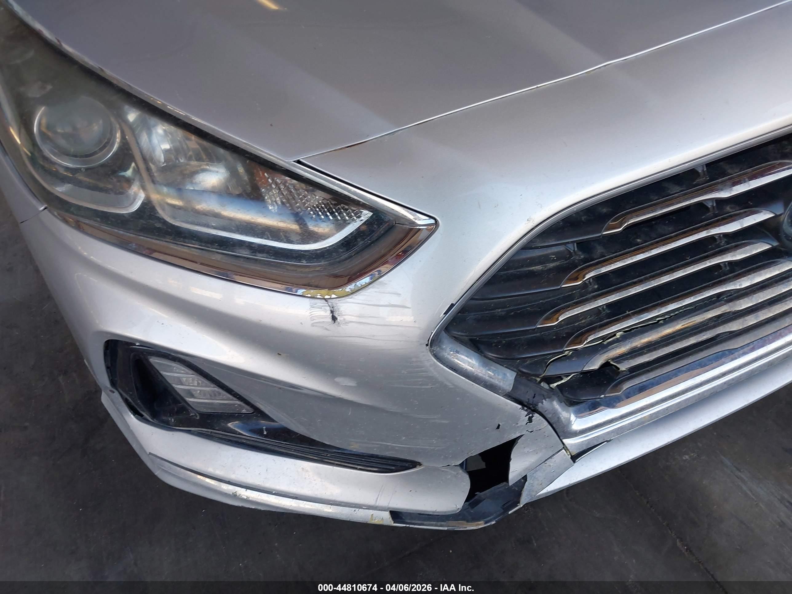 HYUNDAI SONATA image 6