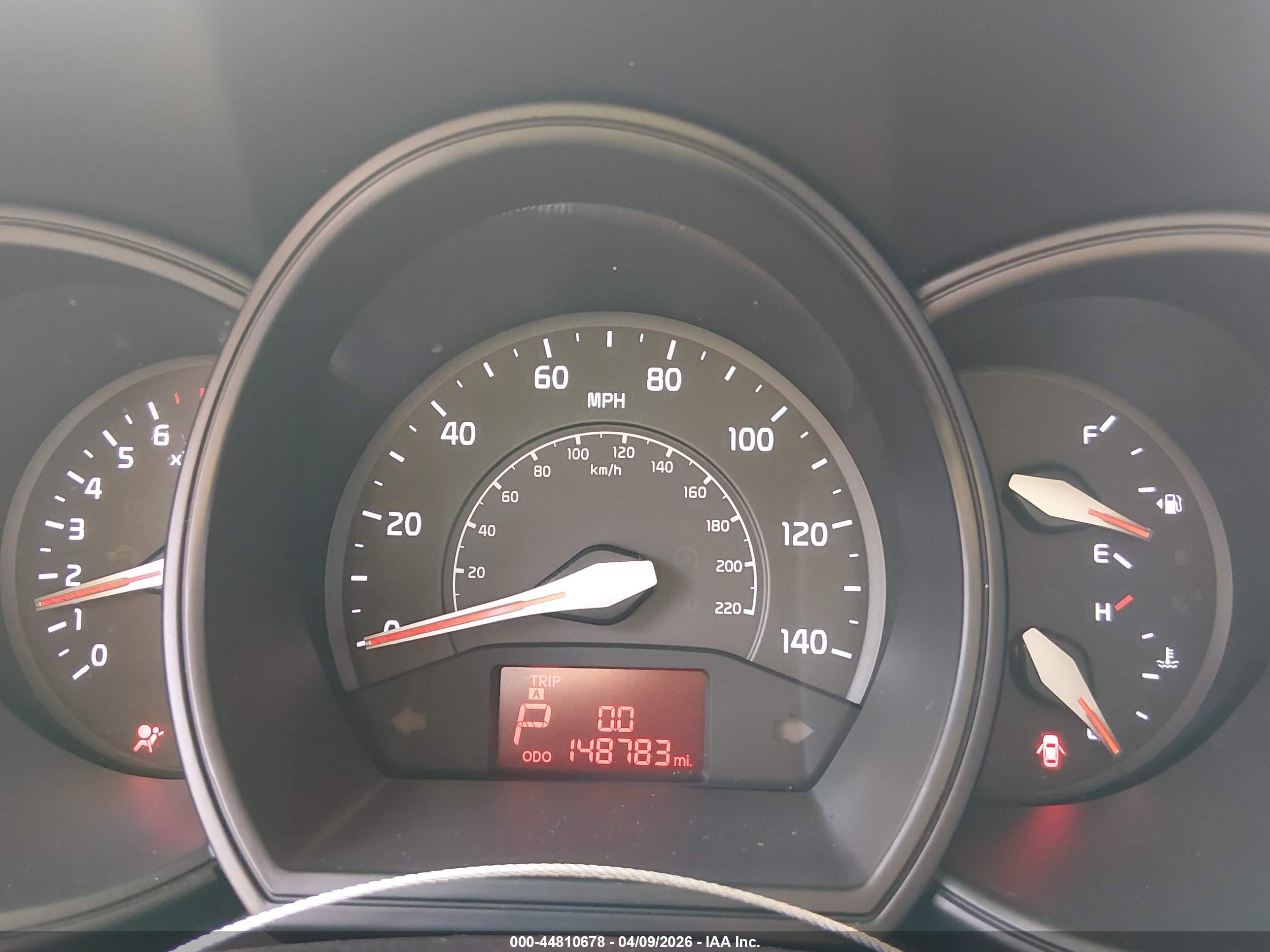 KIA RIO image 7