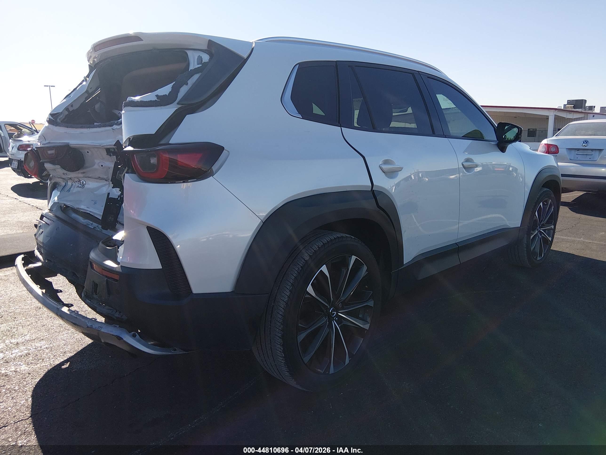 MAZDA CX-50 image 4
