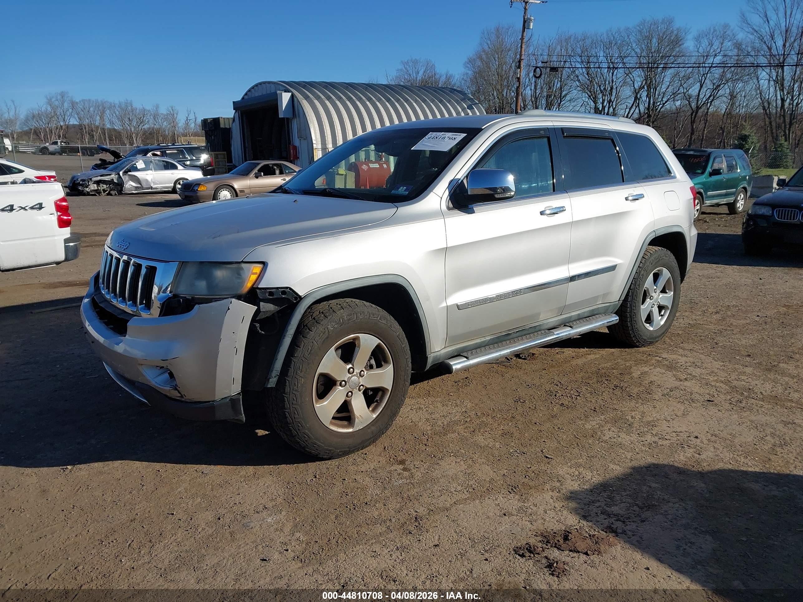 JEEP GRAND image 2