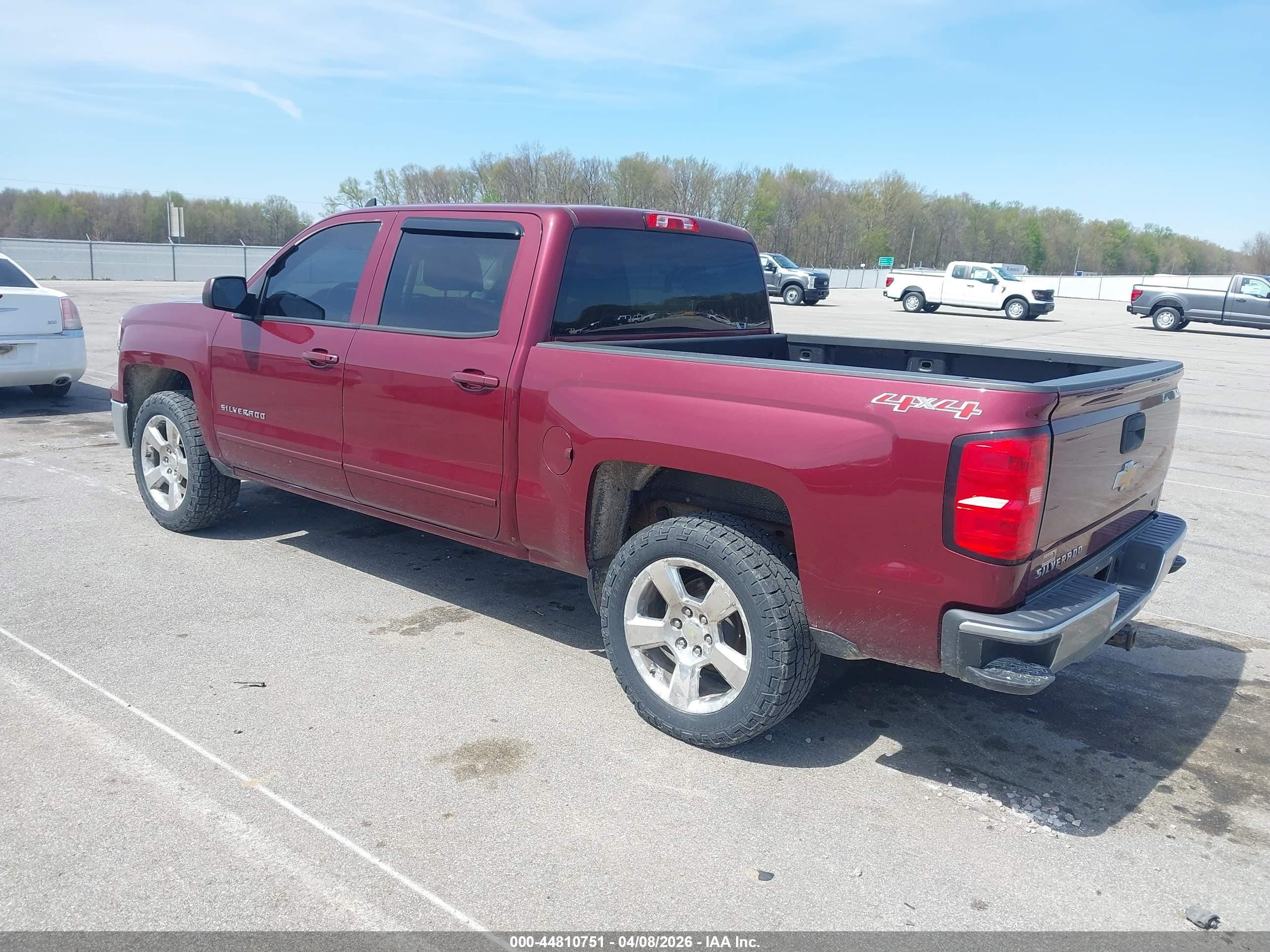 CHEVROLET SILVERADO image 3