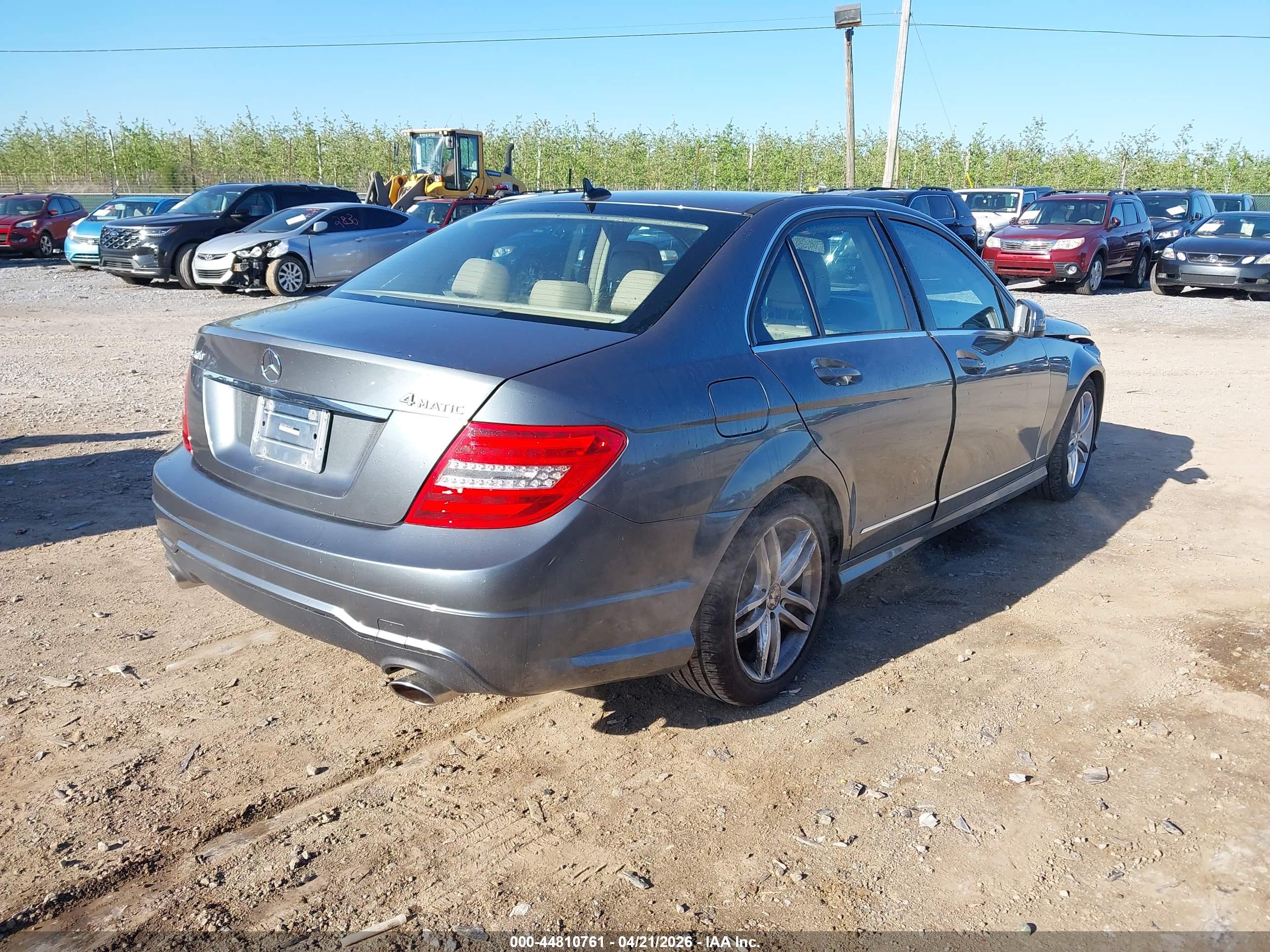 MERCEDES-BENZ C image 4