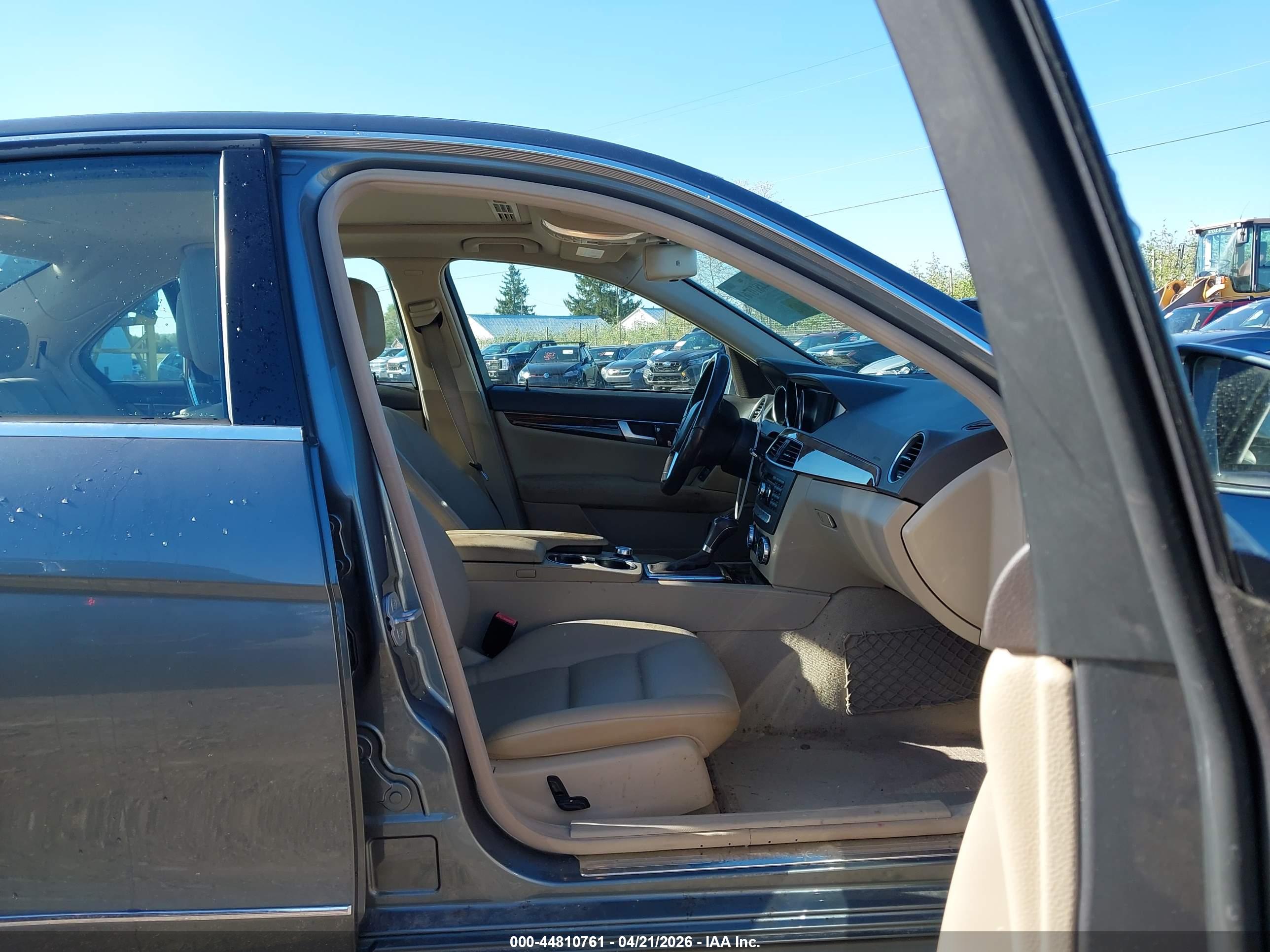MERCEDES-BENZ C image 5
