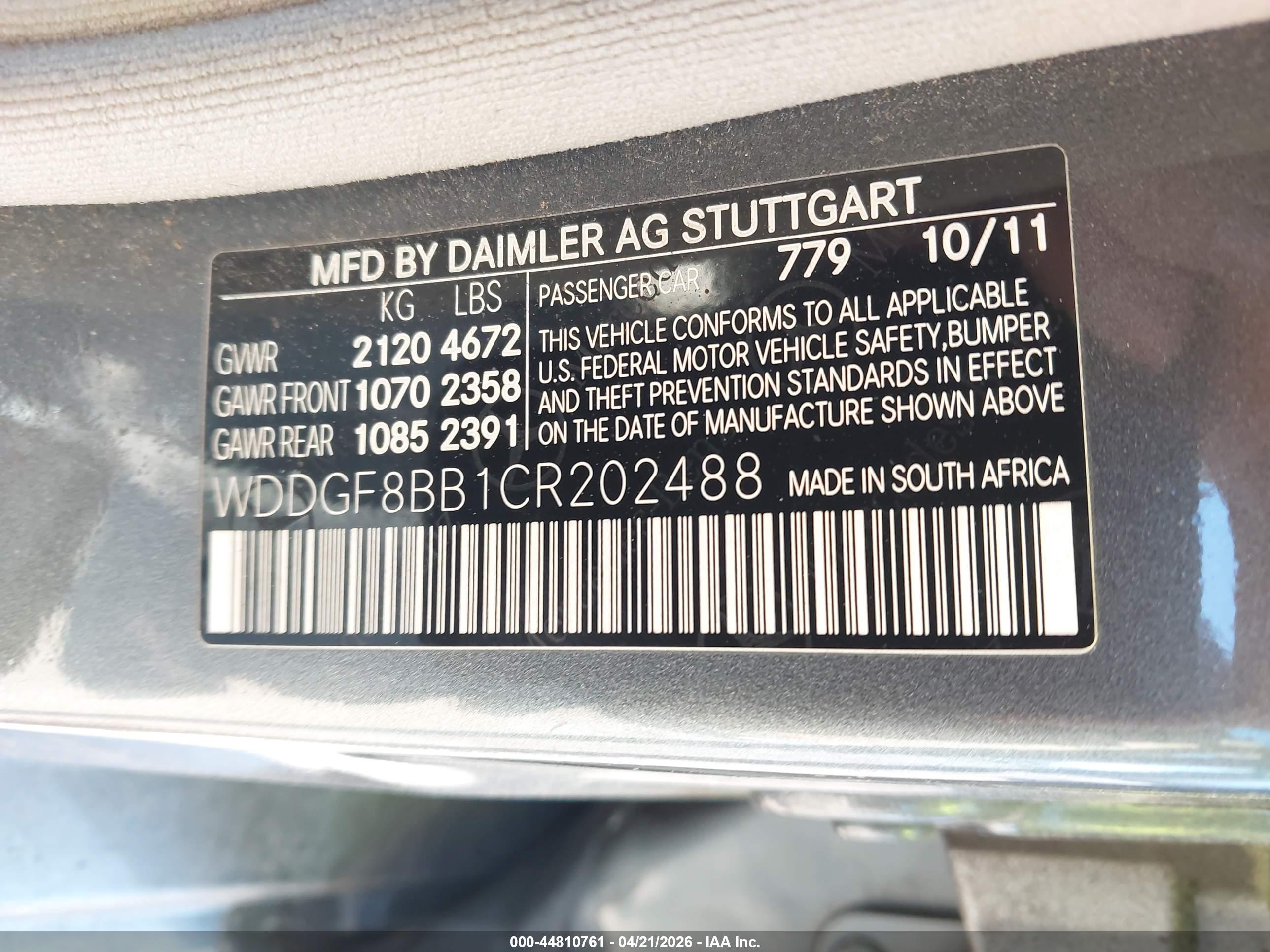 MERCEDES-BENZ C image 9