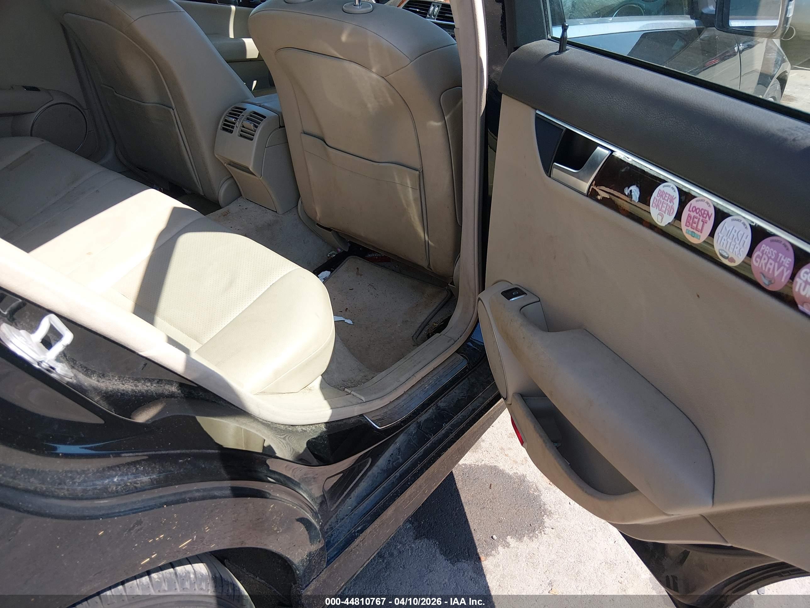 MERCEDES-BENZ C image 8