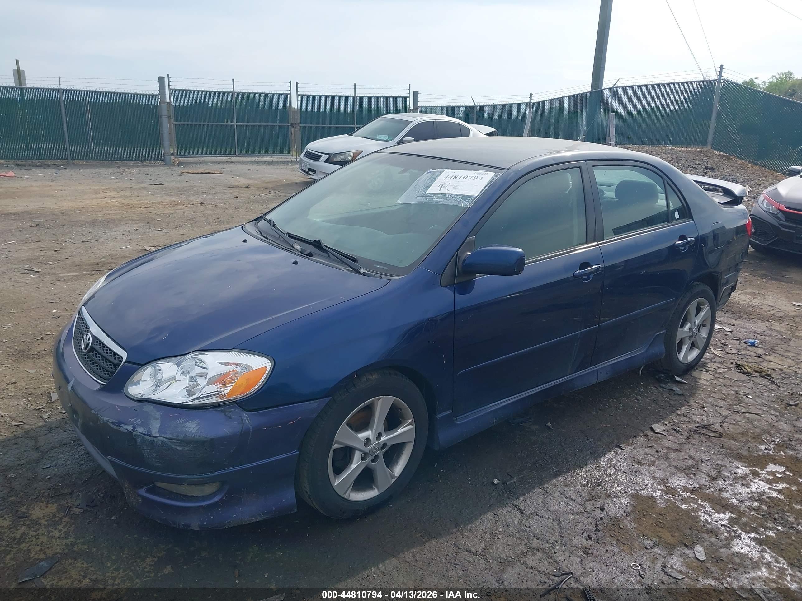 TOYOTA COROLLA image 2