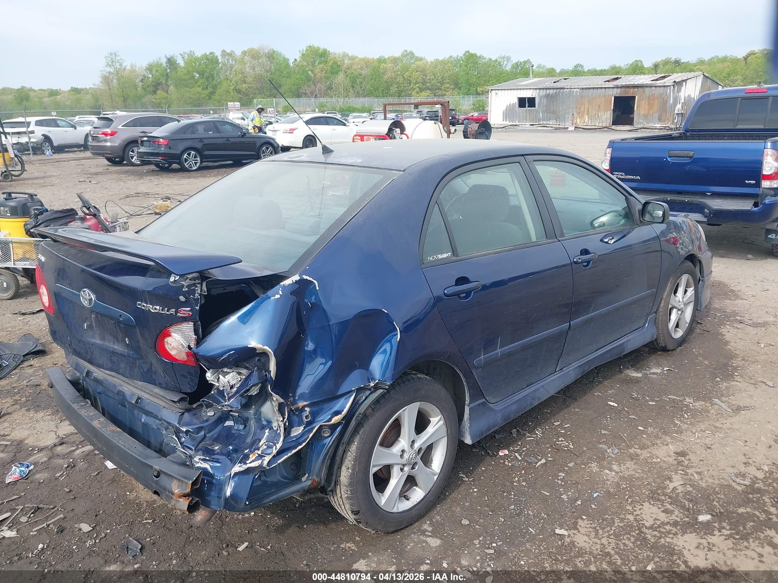 TOYOTA COROLLA image 4