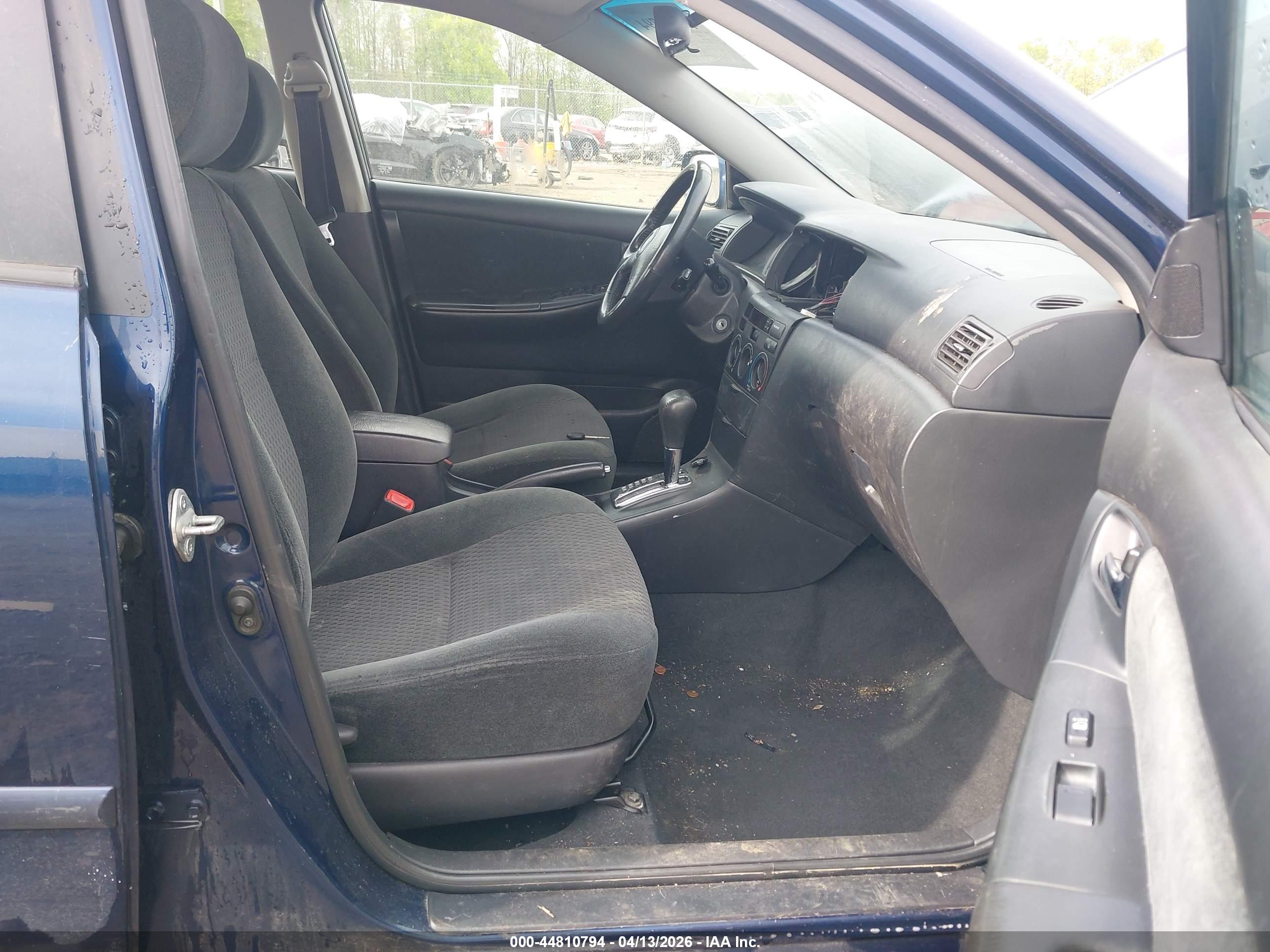 TOYOTA COROLLA image 5