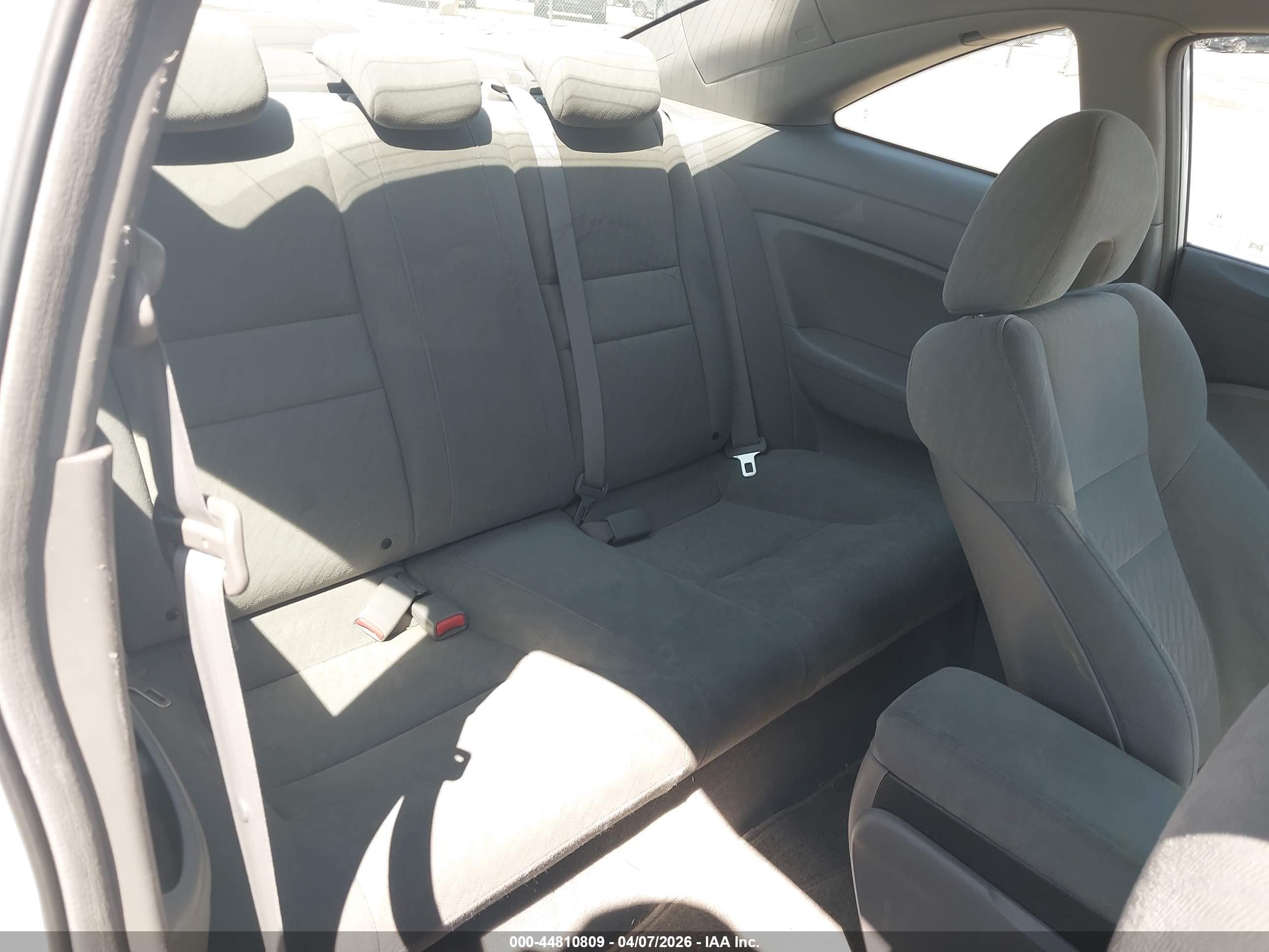 HONDA CIVIC image 8