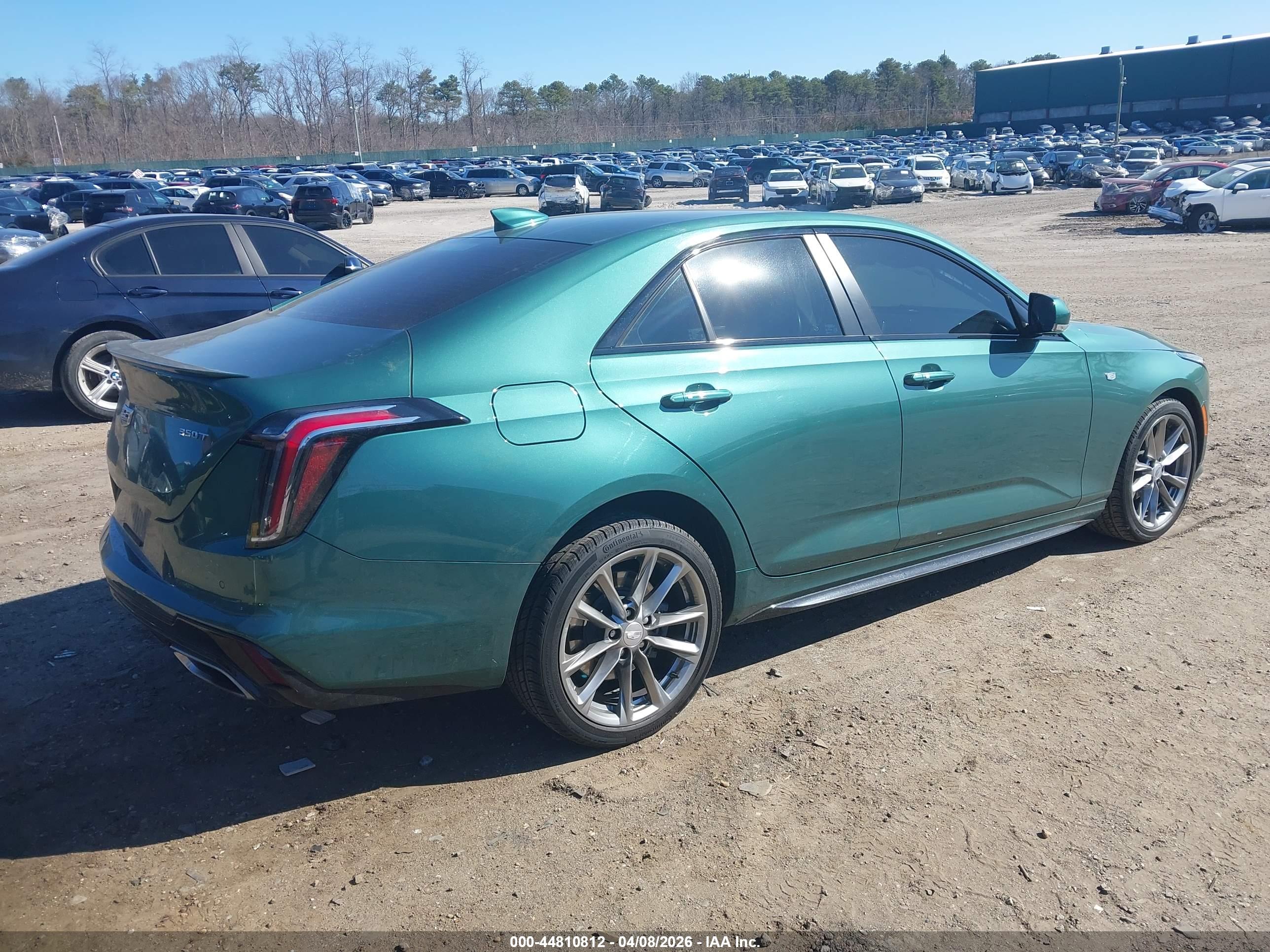 CADILLAC CT4 image 4
