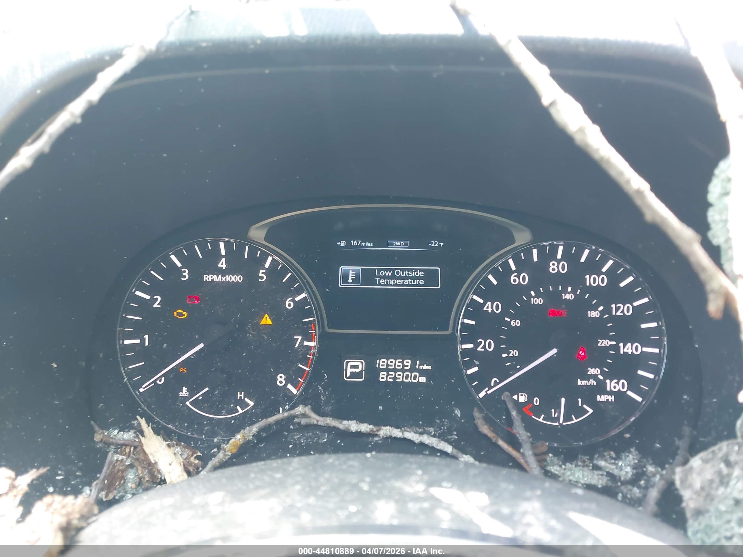 NISSAN PATHFINDER image 7
