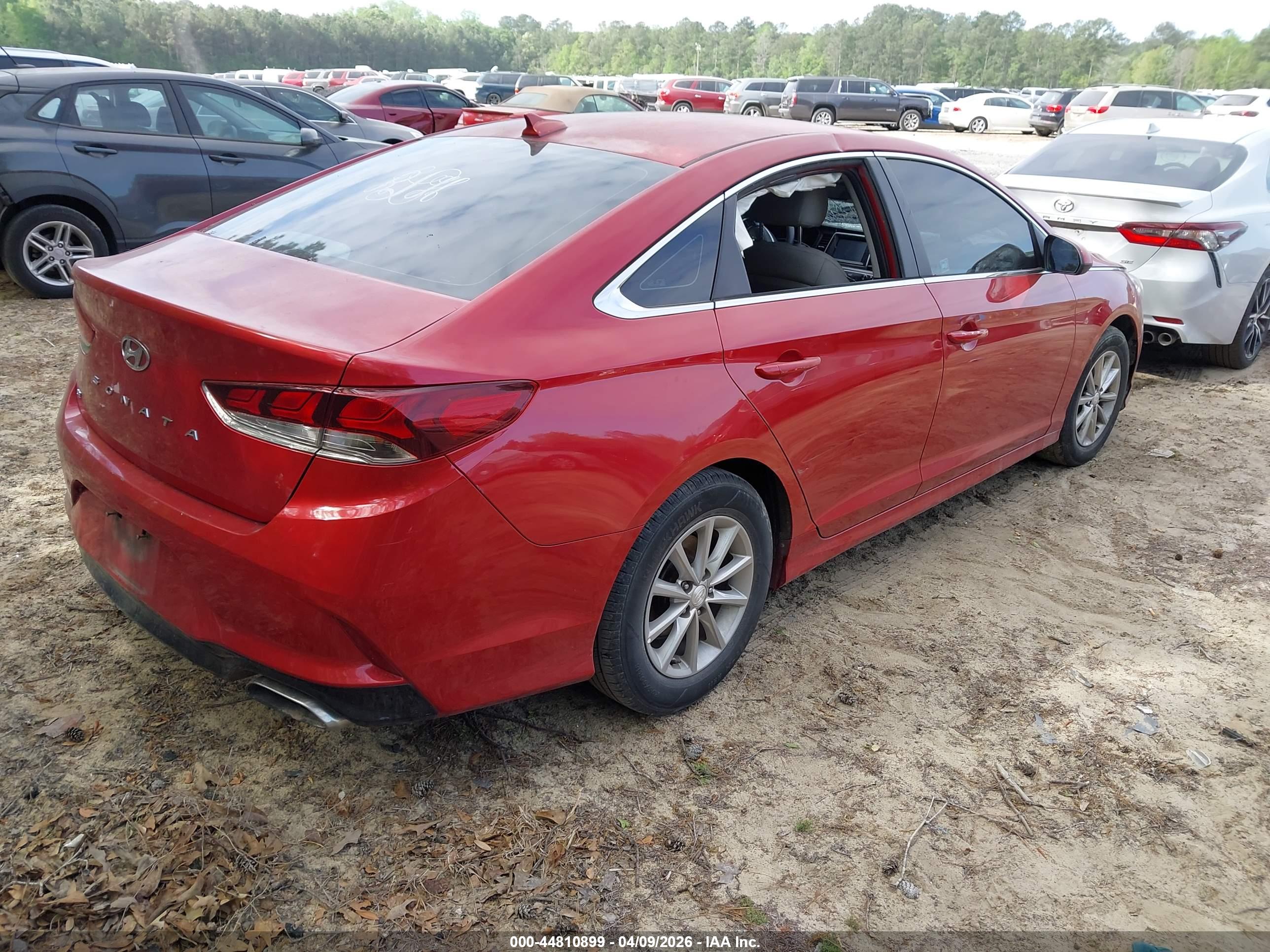 HYUNDAI SONATA image 4