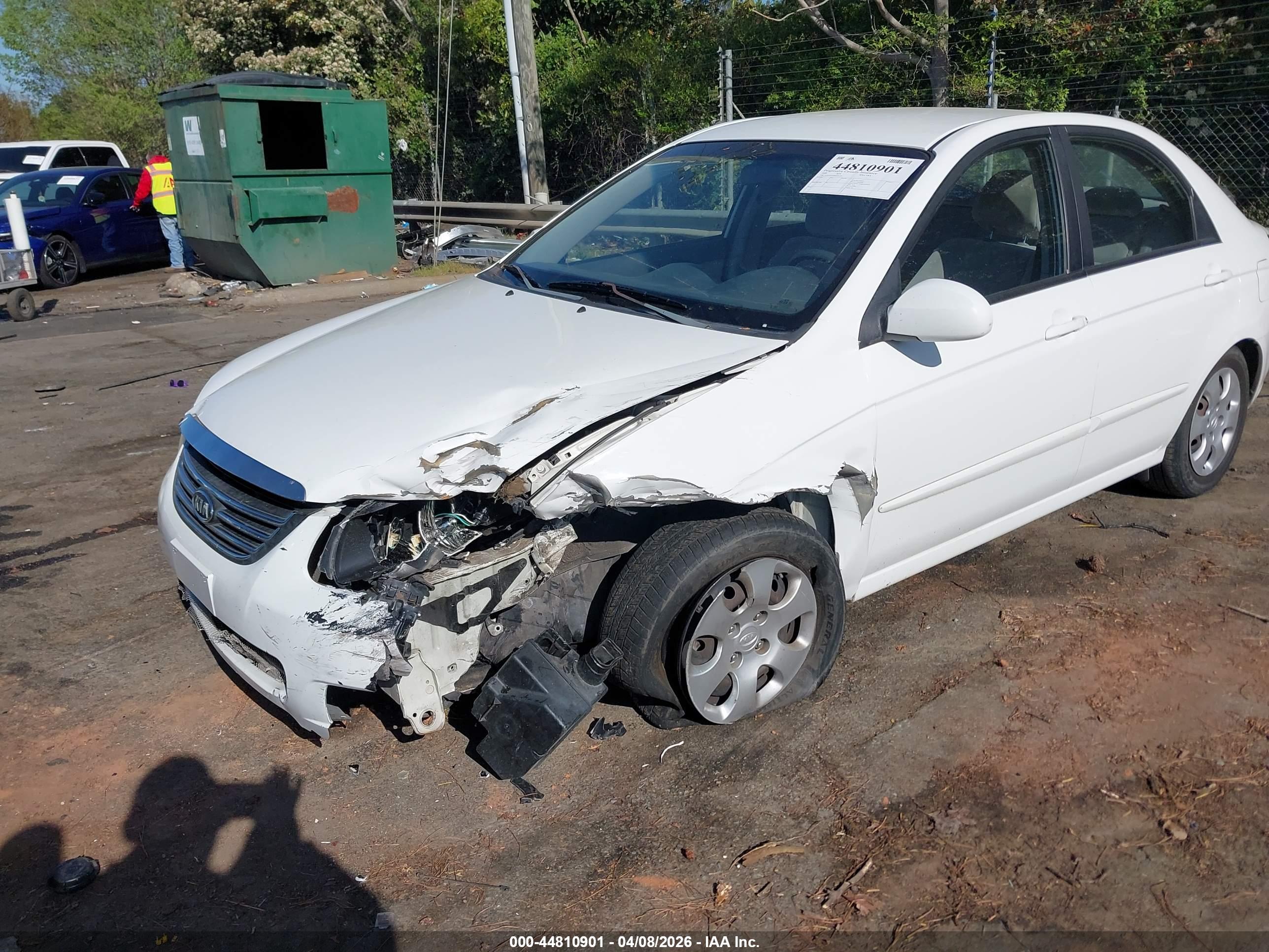 KIA SPECTRA image 2