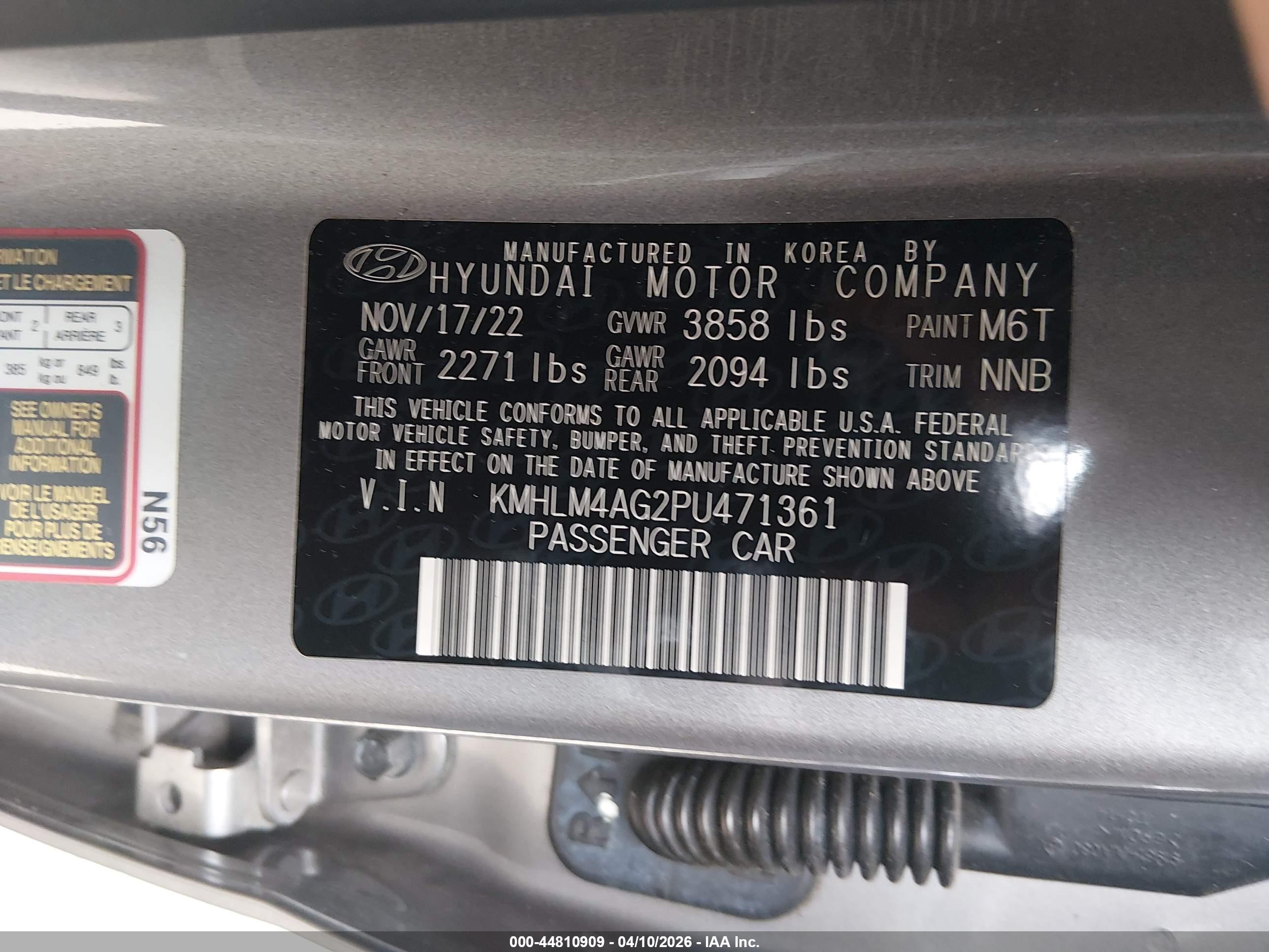 HYUNDAI ELANTRA image 9