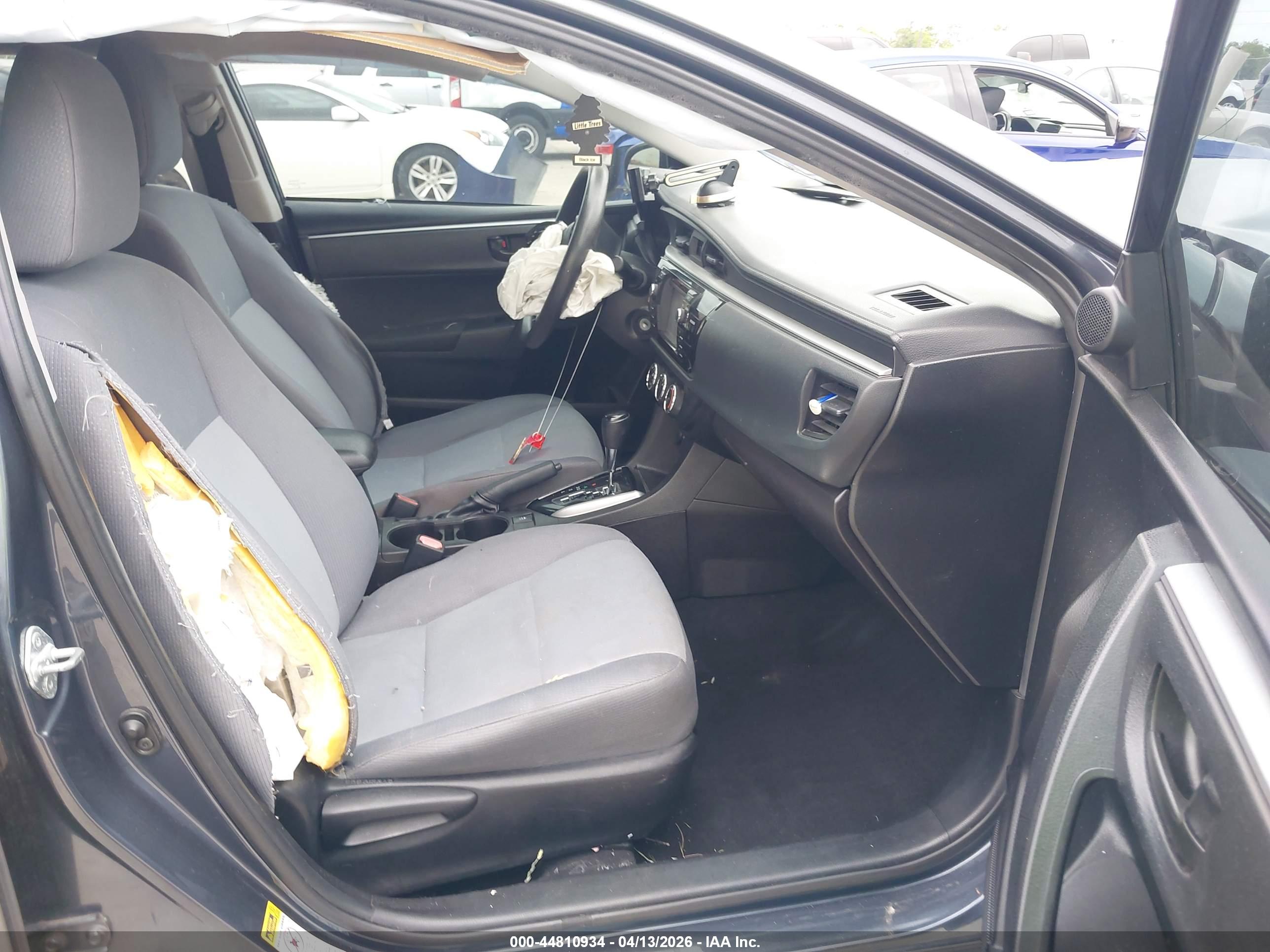TOYOTA COROLLA image 5