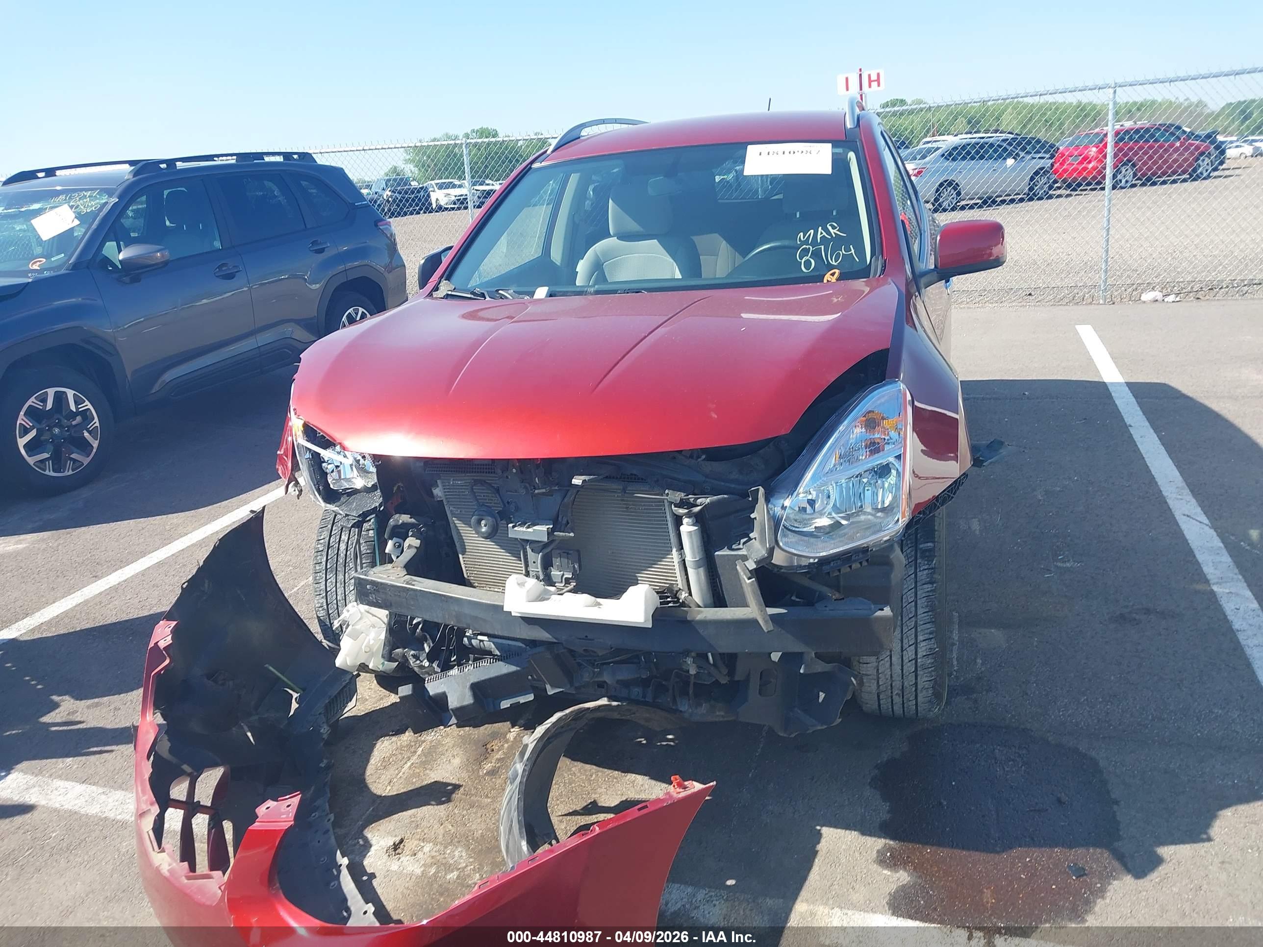 NISSAN ROGUE image 6