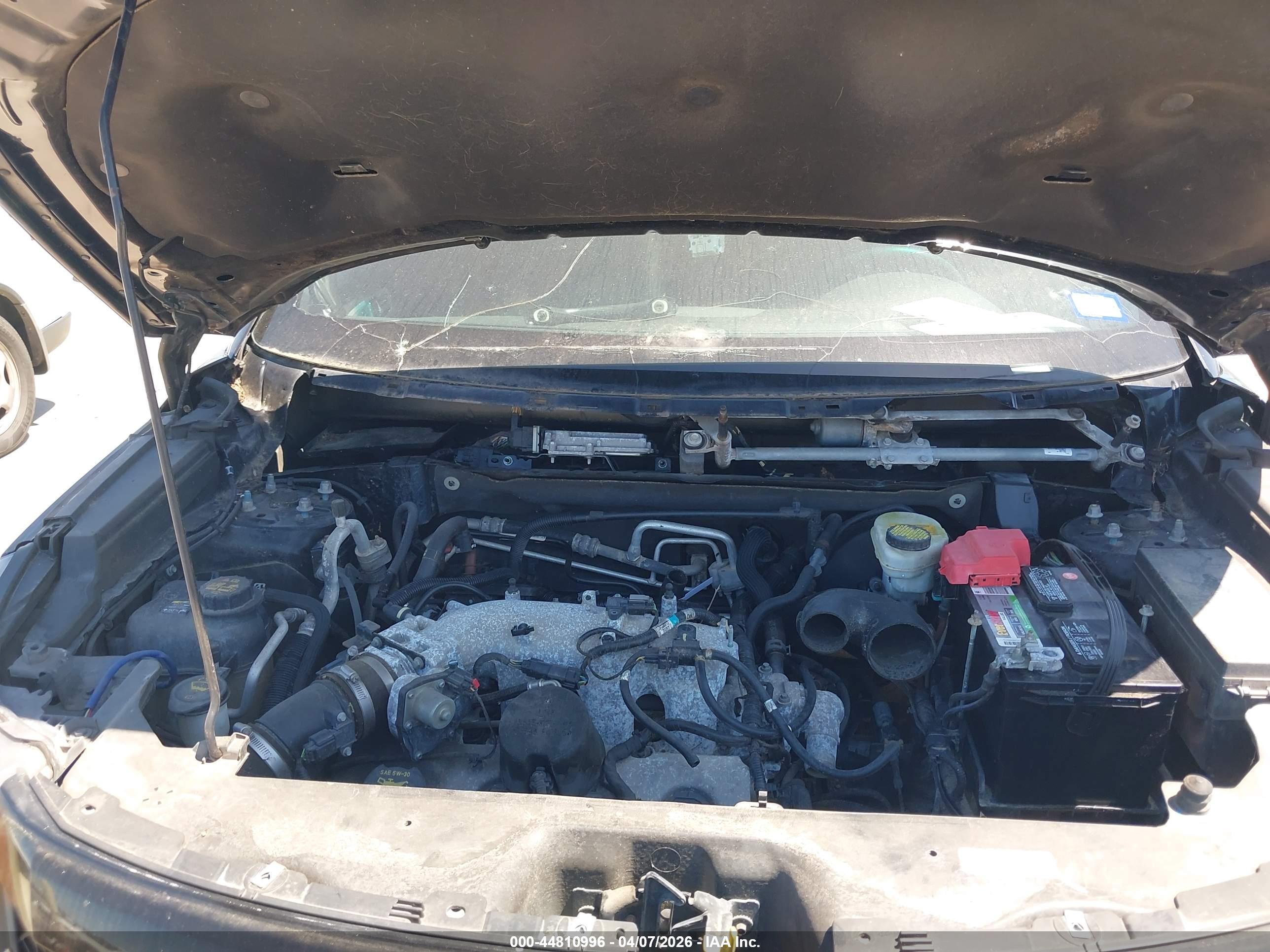 FORD EXPLORER image 10