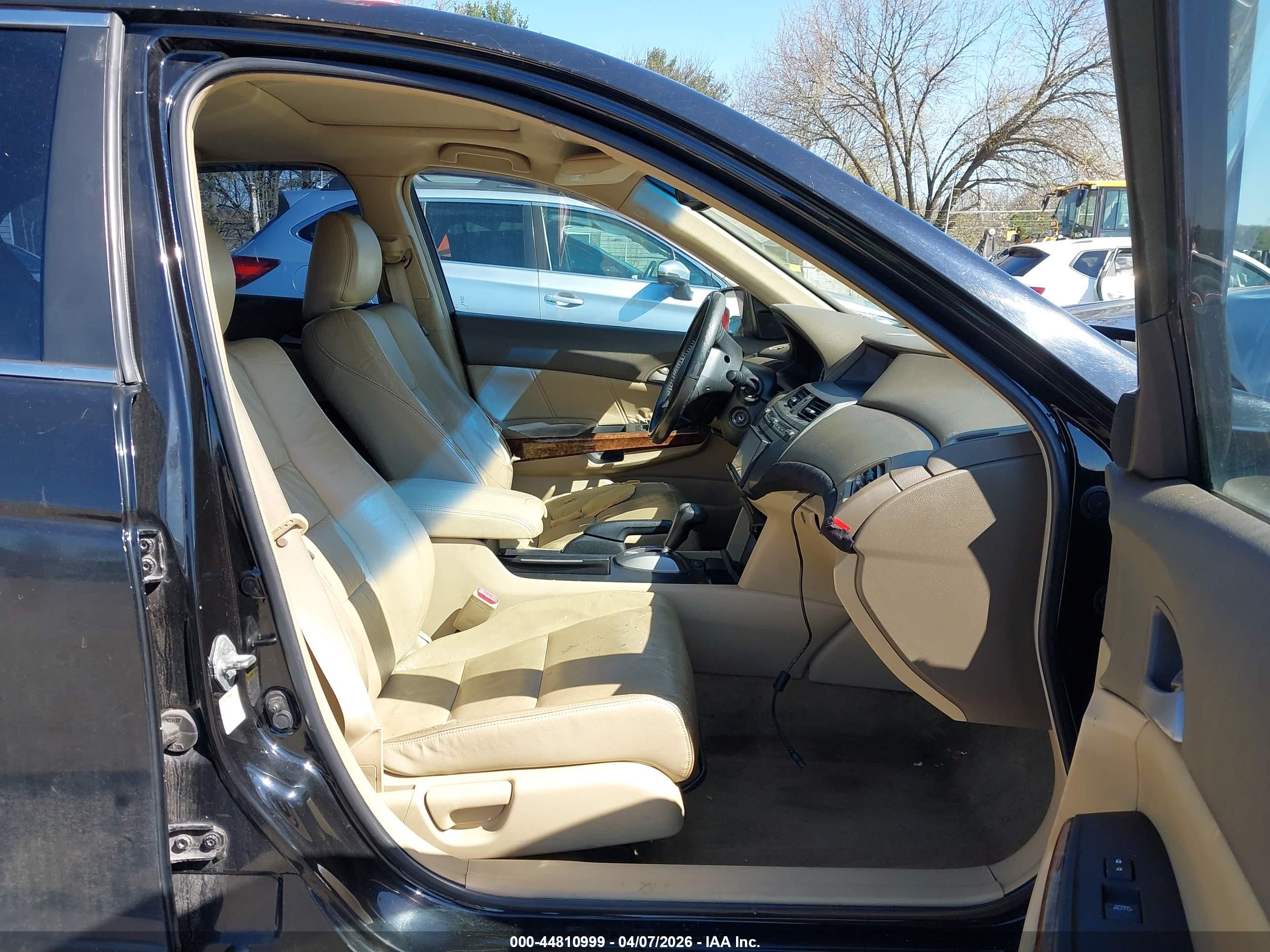 HONDA ACCORD image 5