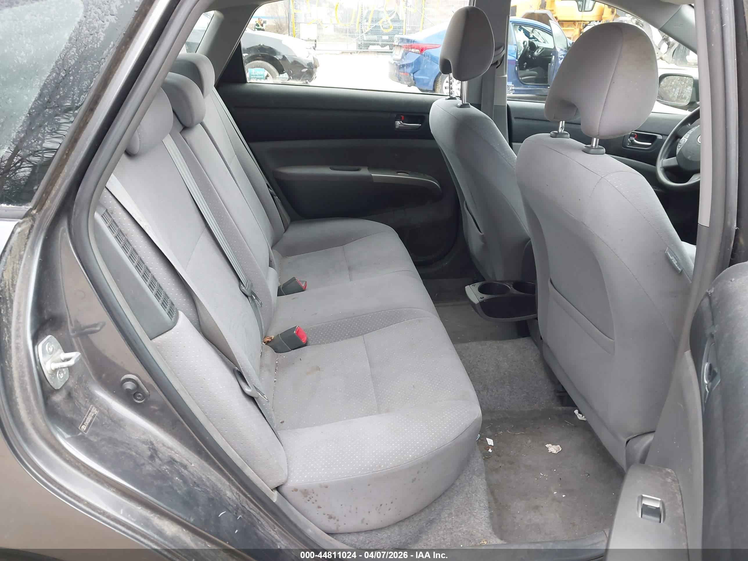 TOYOTA PRIUS image 8