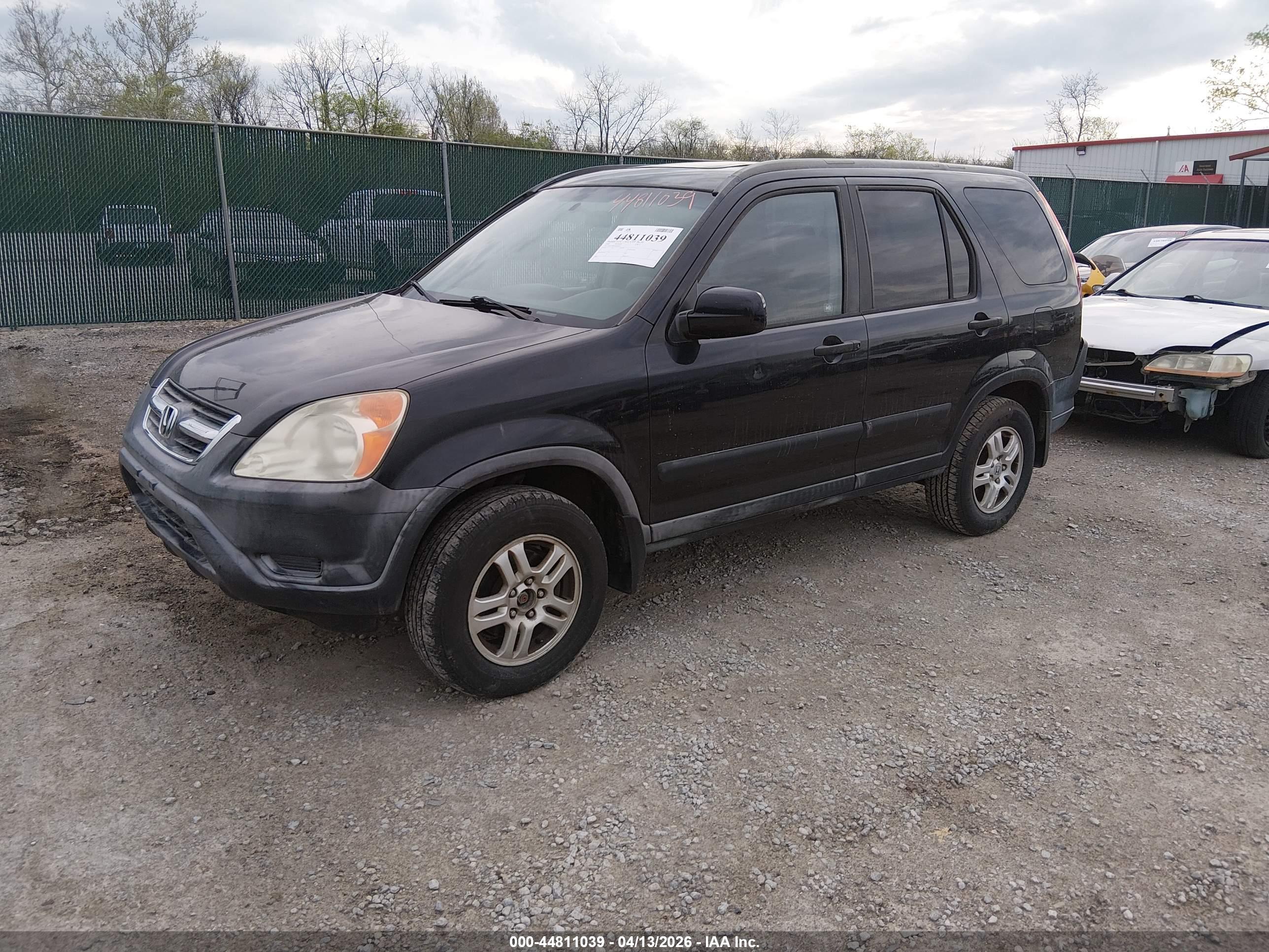 HONDA CR-V image 2