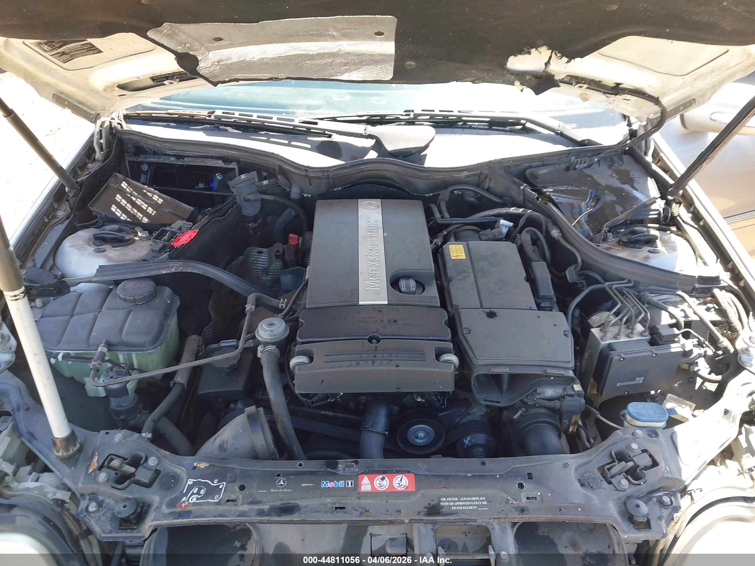 MERCEDES-BENZ C image 10