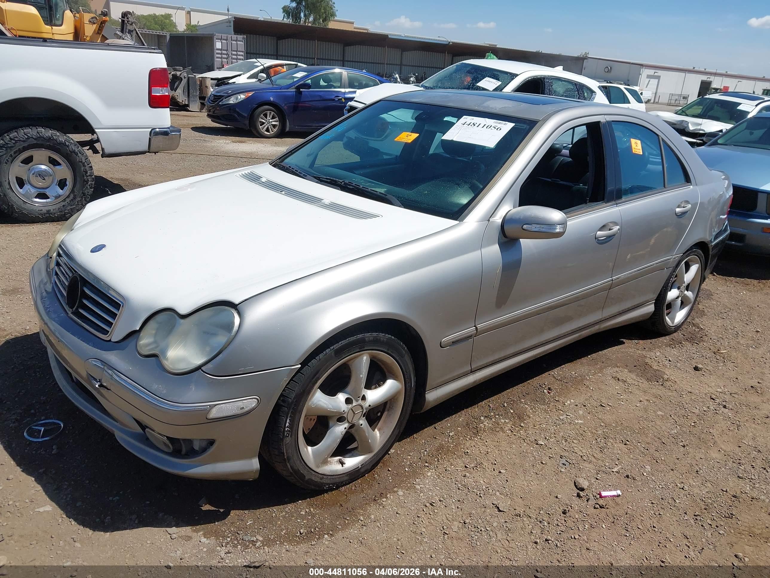 MERCEDES-BENZ C image 2