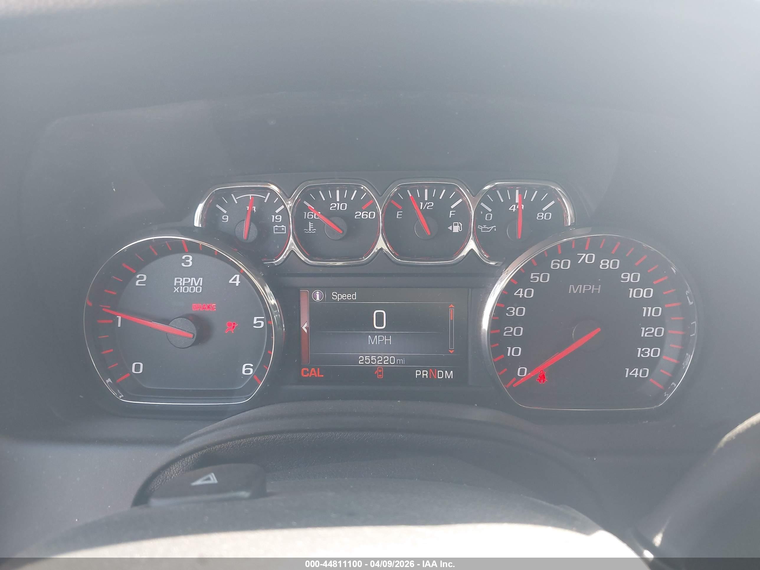 GMC YUKON image 7