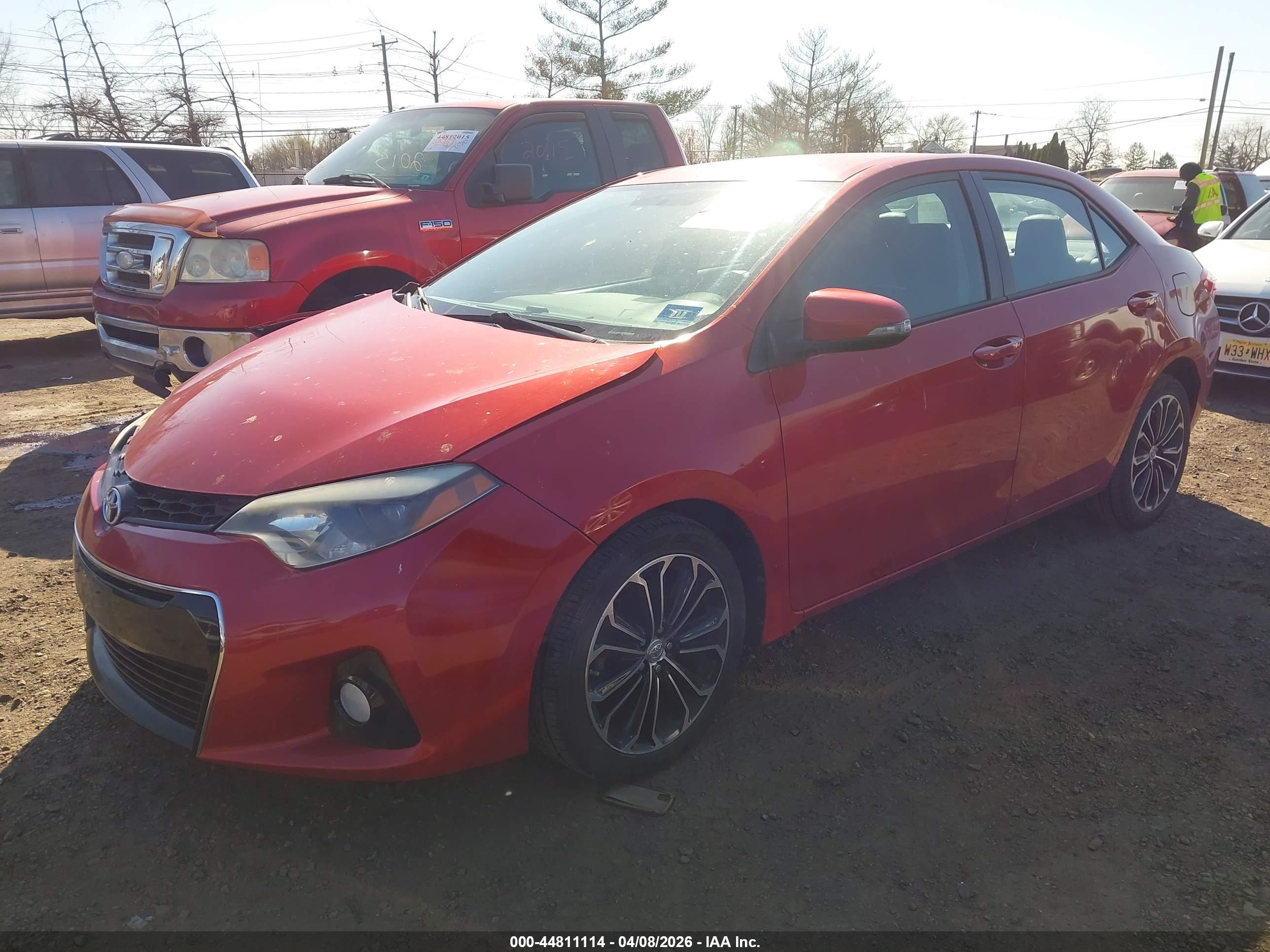TOYOTA COROLLA image 2