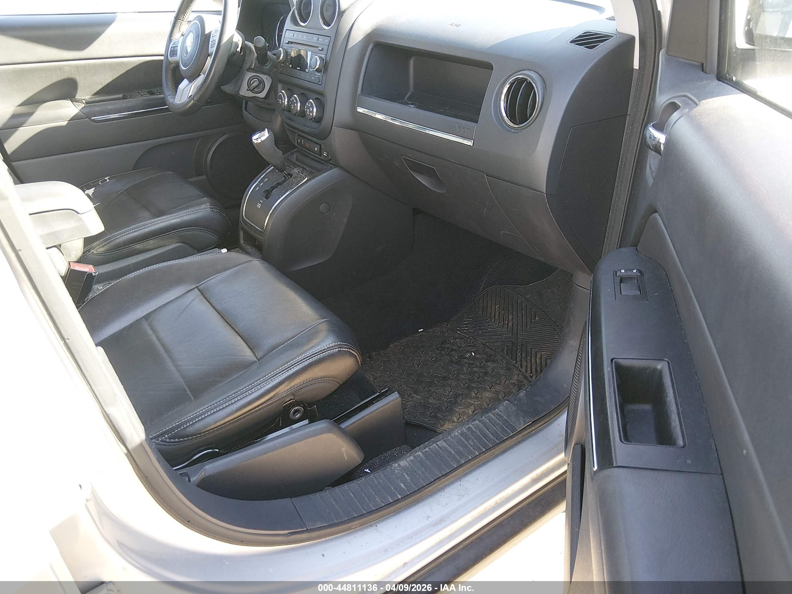 JEEP COMPASS image 5
