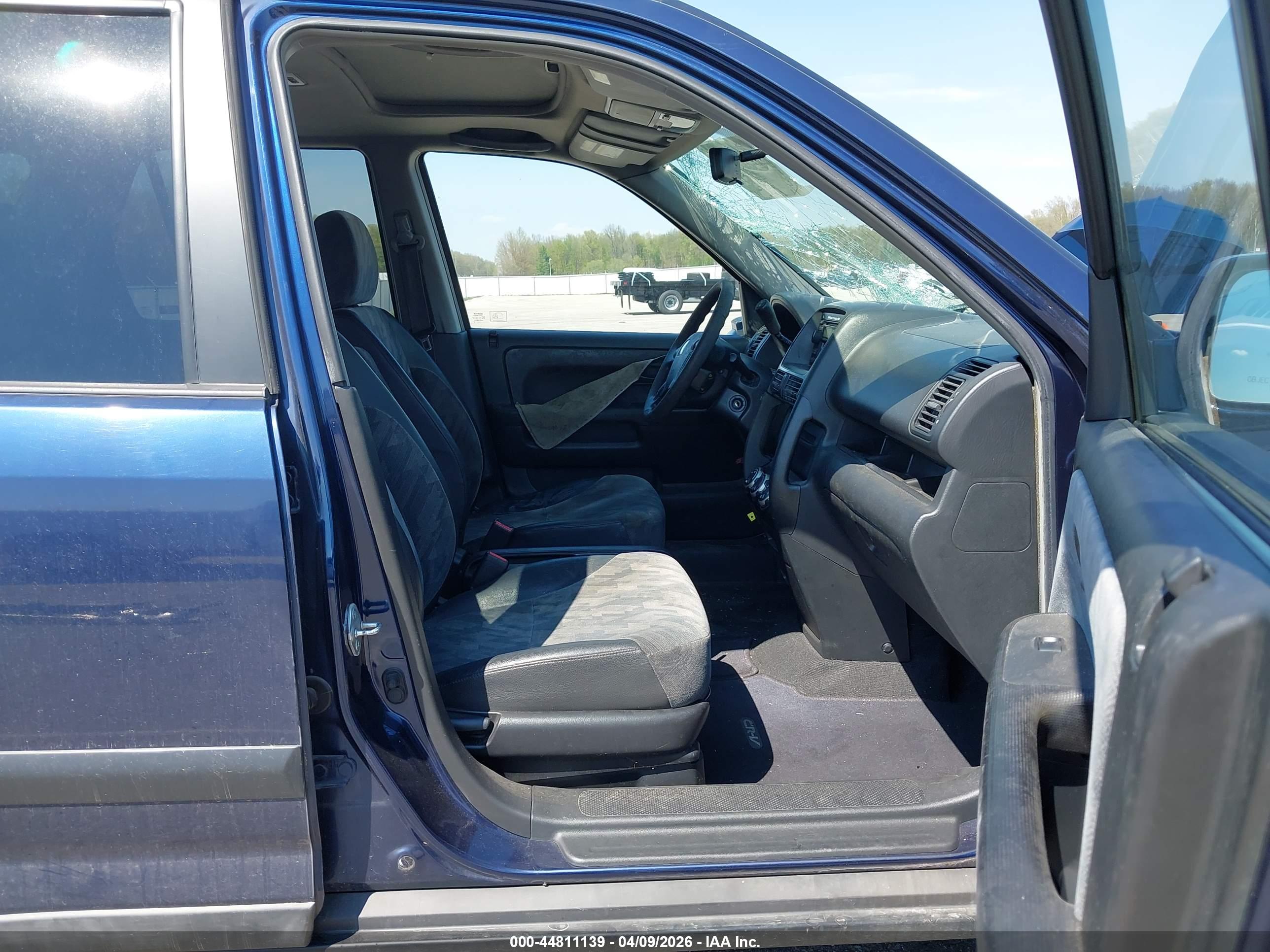 HONDA CR-V image 5