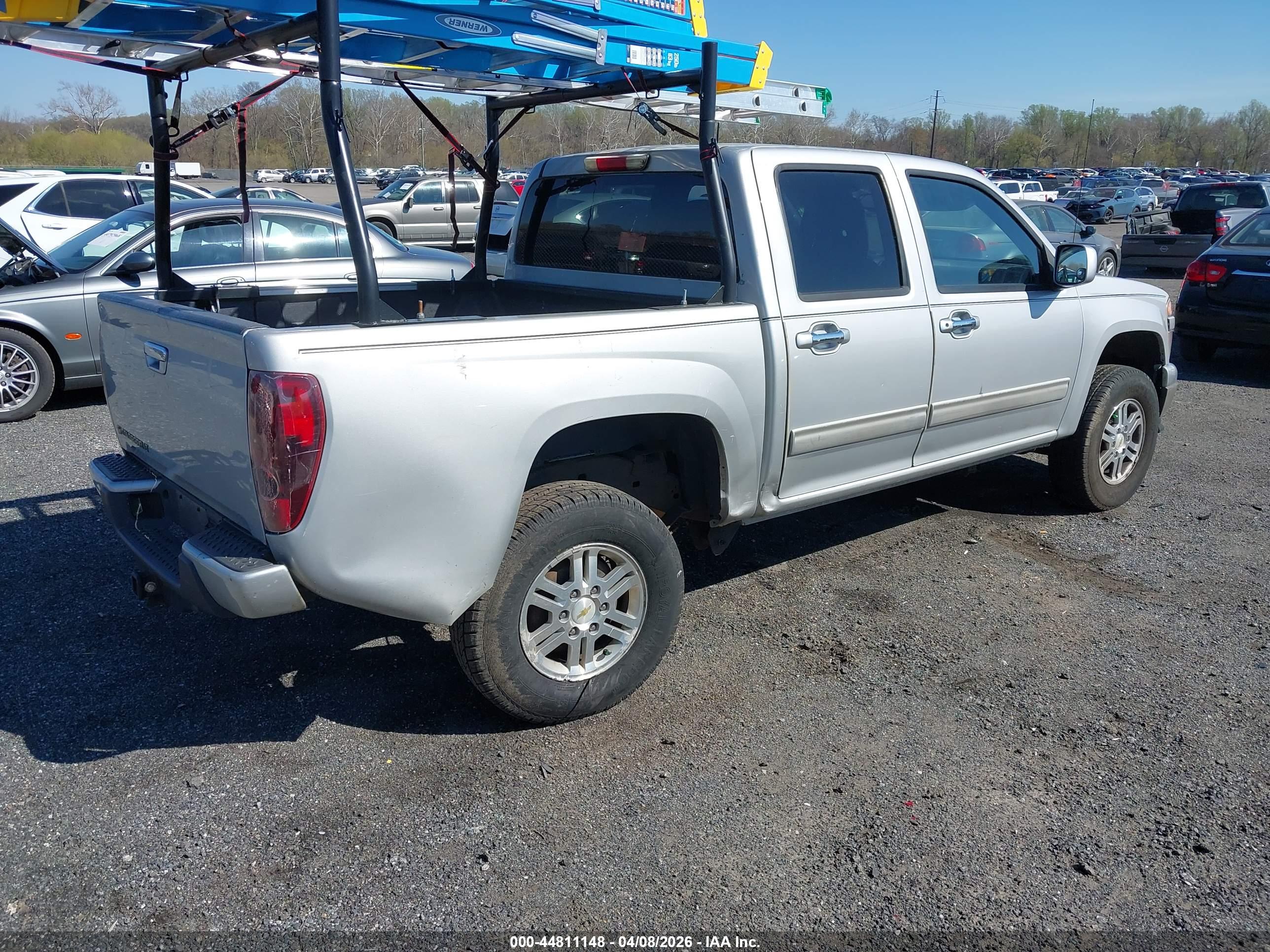 CHEVROLET COLORADO image 4
