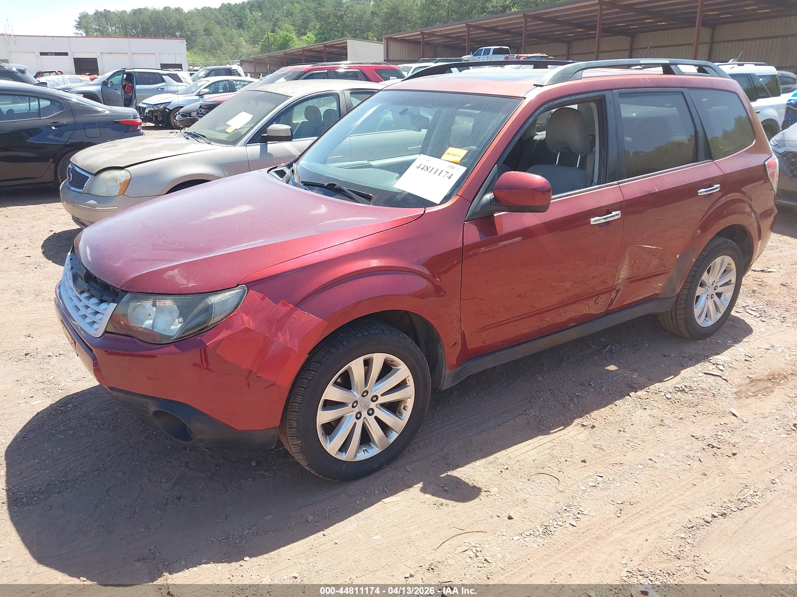 SUBARU FORESTER image 2