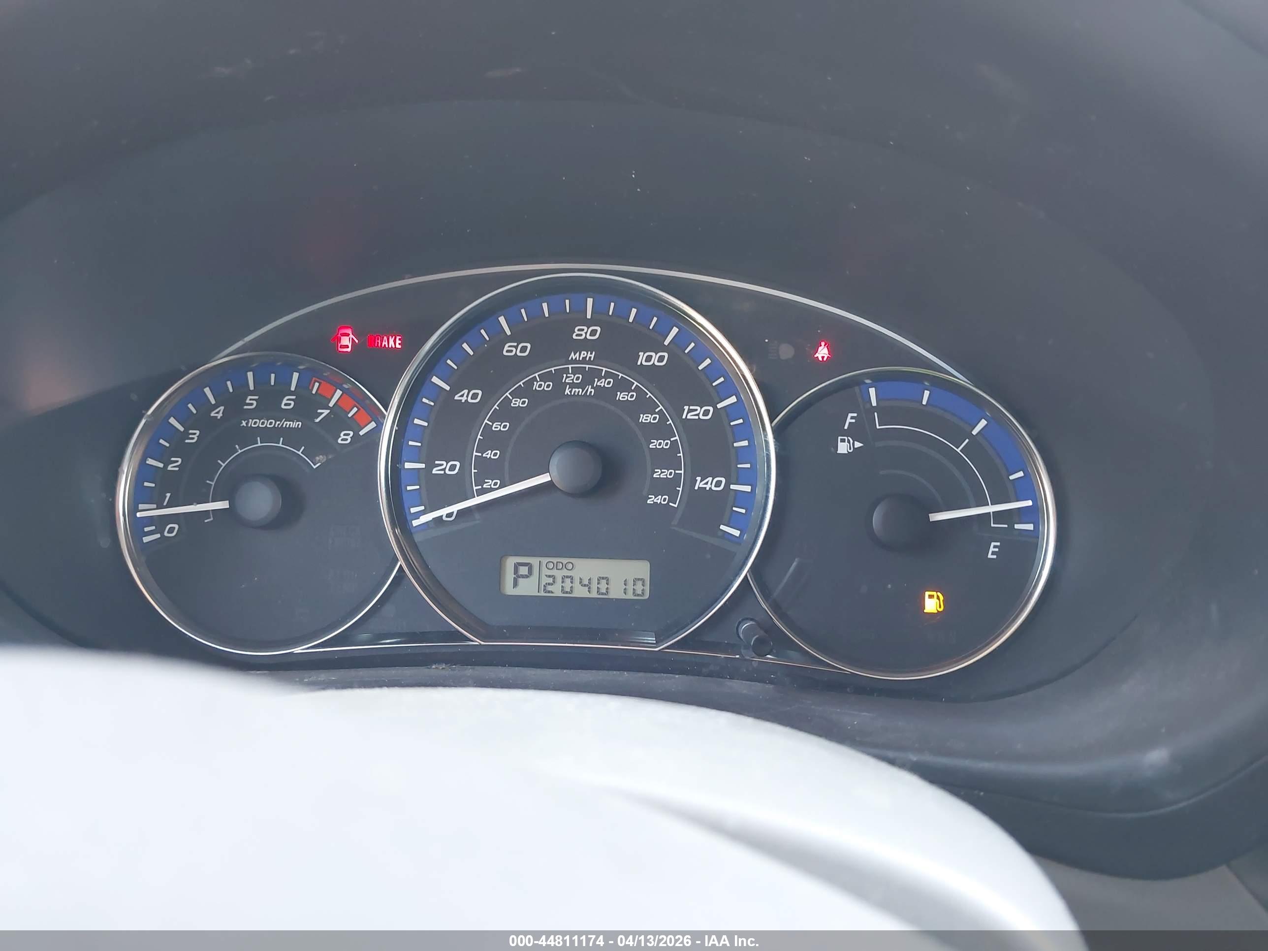 SUBARU FORESTER image 7