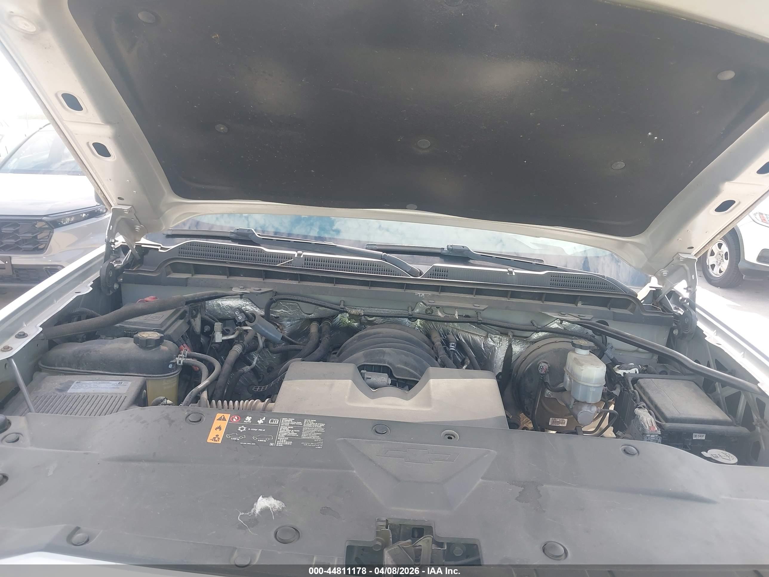 CHEVROLET SILVERADO image 10