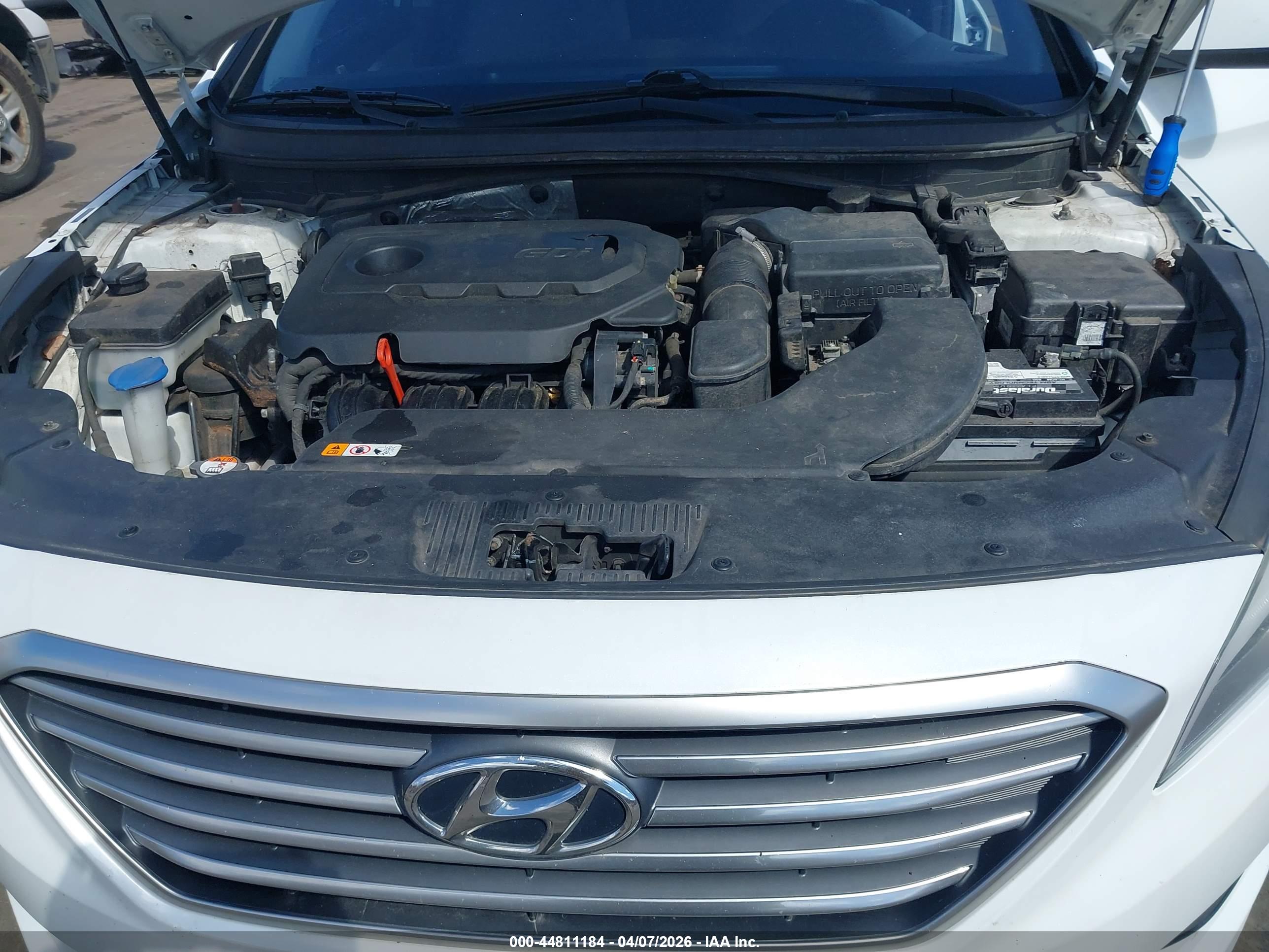 HYUNDAI SONATA image 10