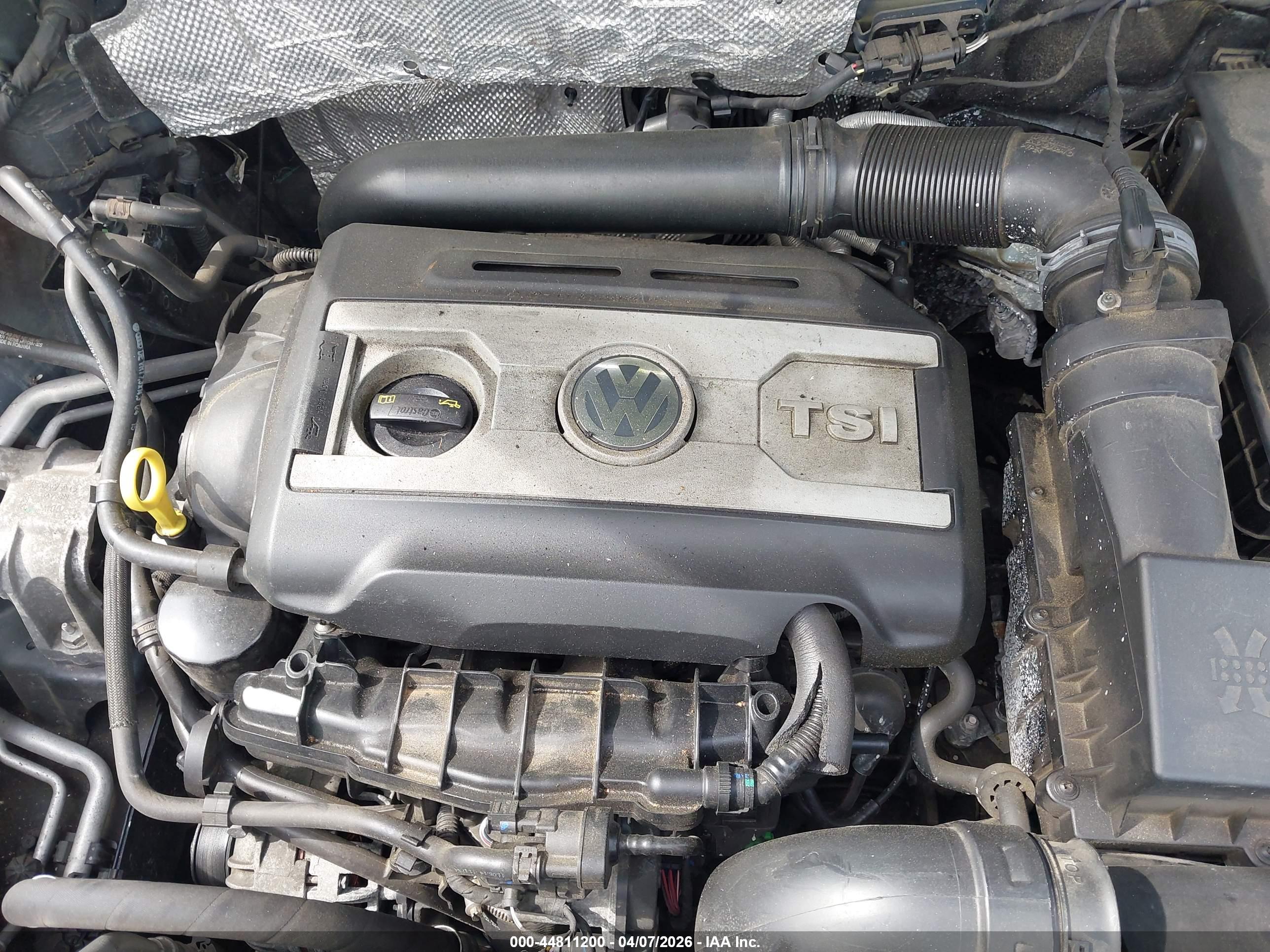 VOLKSWAGEN TIGUAN image 10